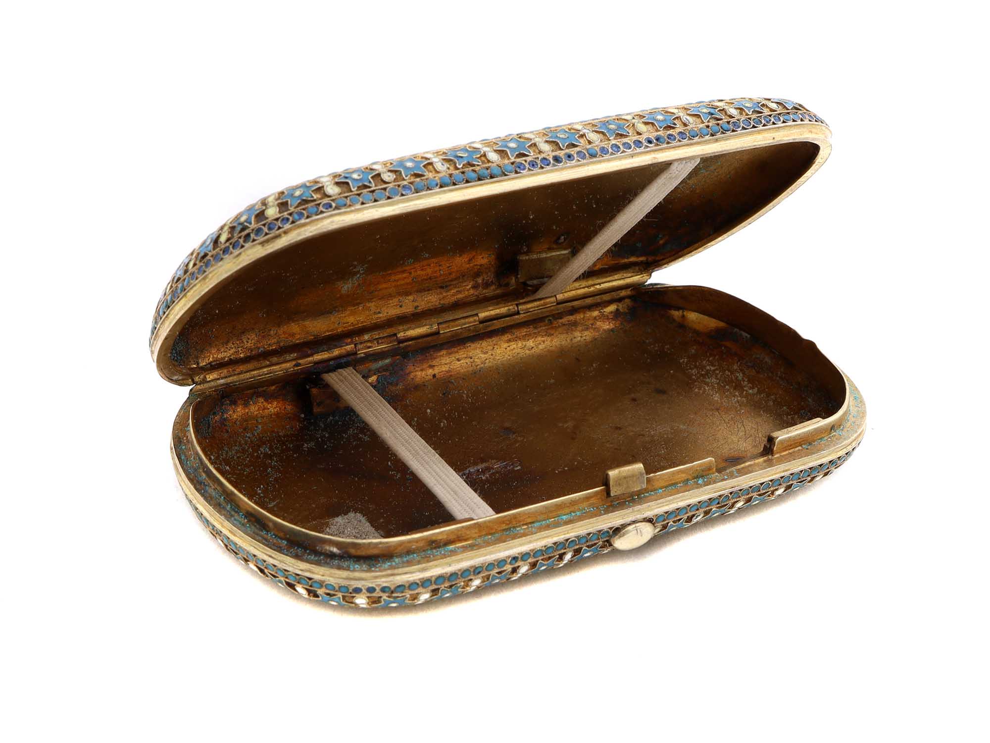 A RUSSIAN GILT SILVER AND ENAMEL CIGARETTE HOLDER PIC-4