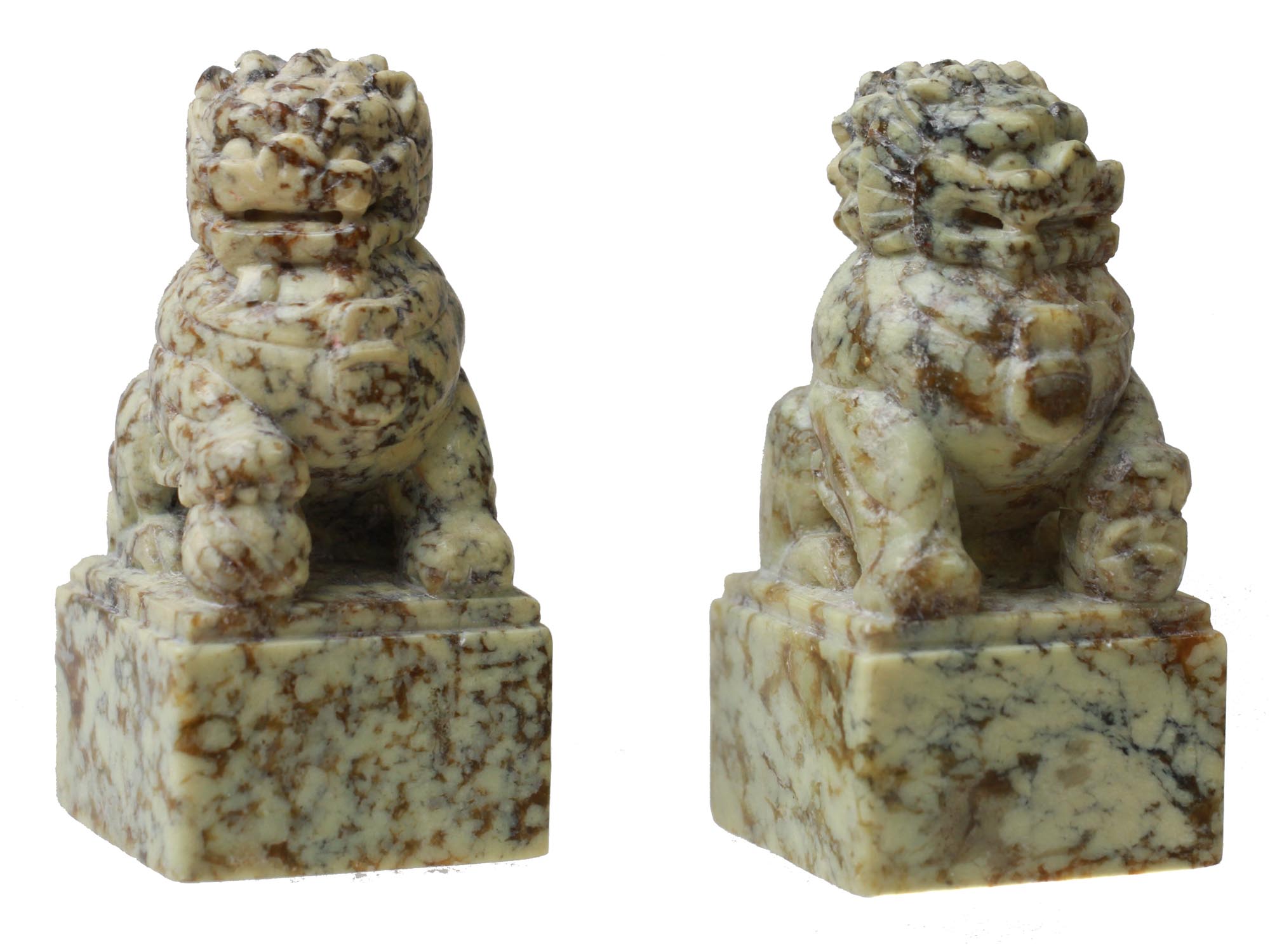 A PAIR OF CHINESE HARD STONE FOO DOG FIGURINES PIC-0