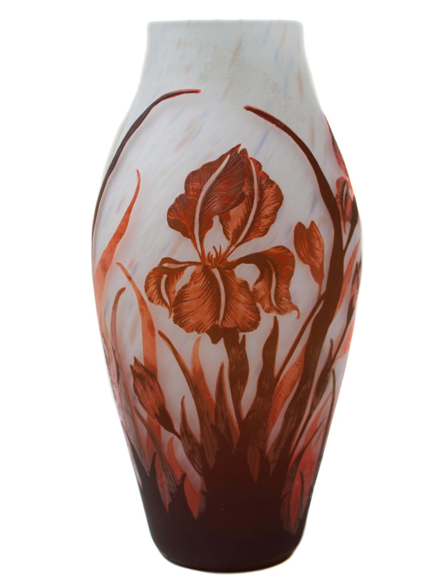 A VINTAGE AFTER DAUM NANCY CAMEO GLASS VASE PIC-1