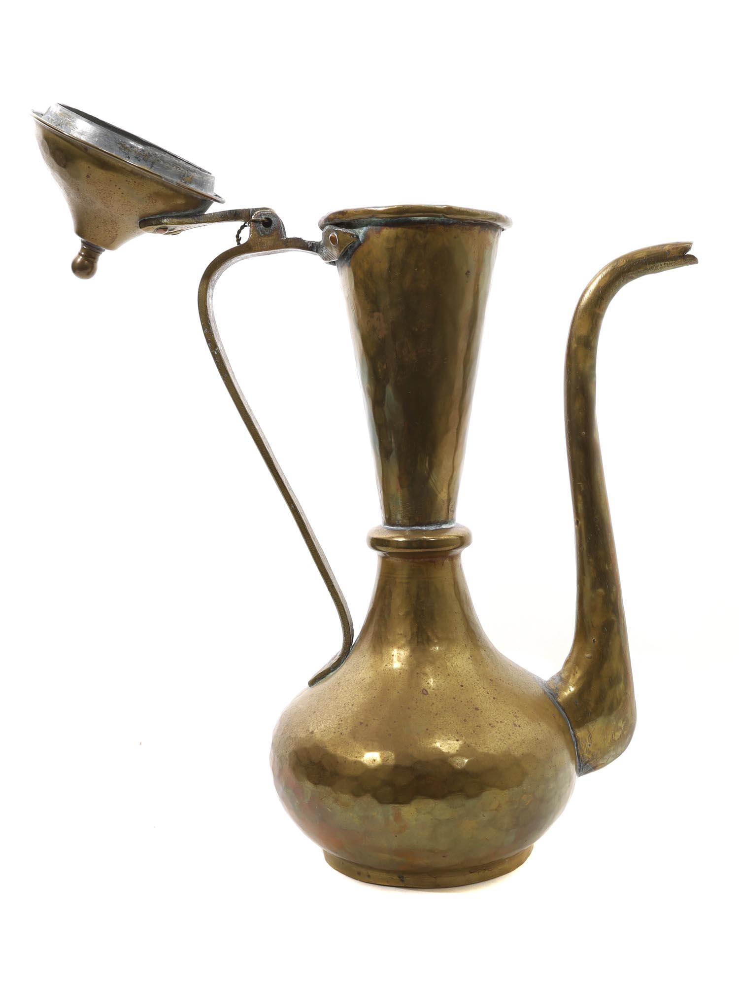 AN ANTIQUE HAND-HAMMERED RUSSIAN EWER, 1900 PIC-1