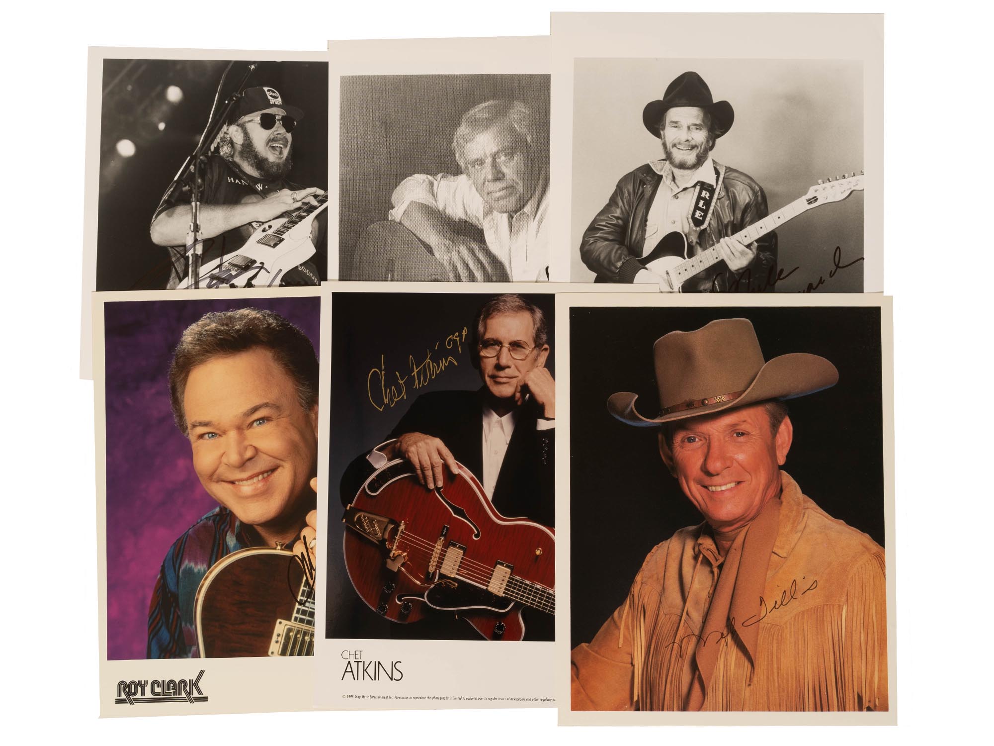 COUNTRY MUSIC CELEBRITIES SIGNED AUTOGRAPHS LOT PIC-0