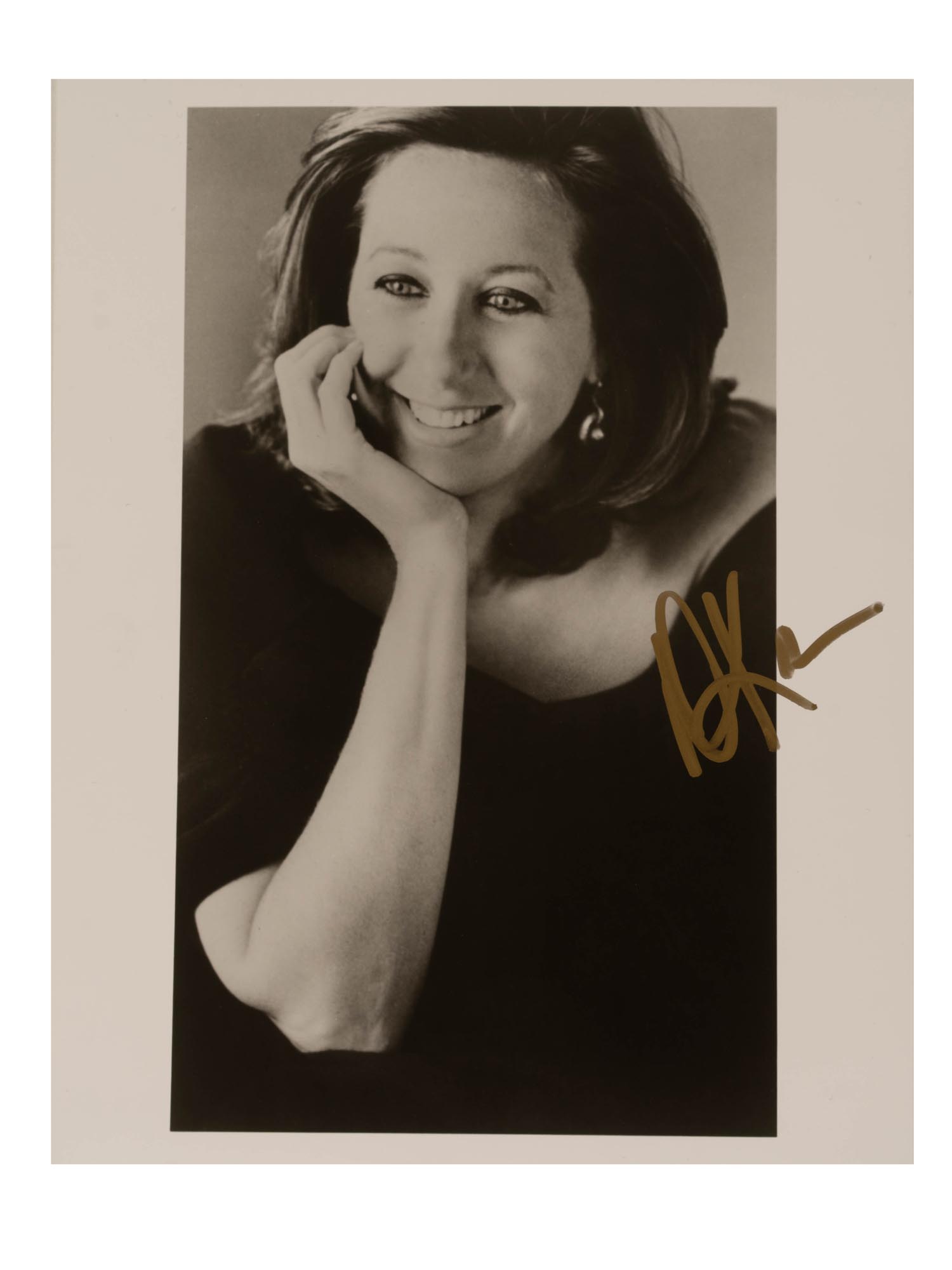 DONNA KARAN AND OTHER CELEBRITIES AUTOGRAPHS LOT PIC-1