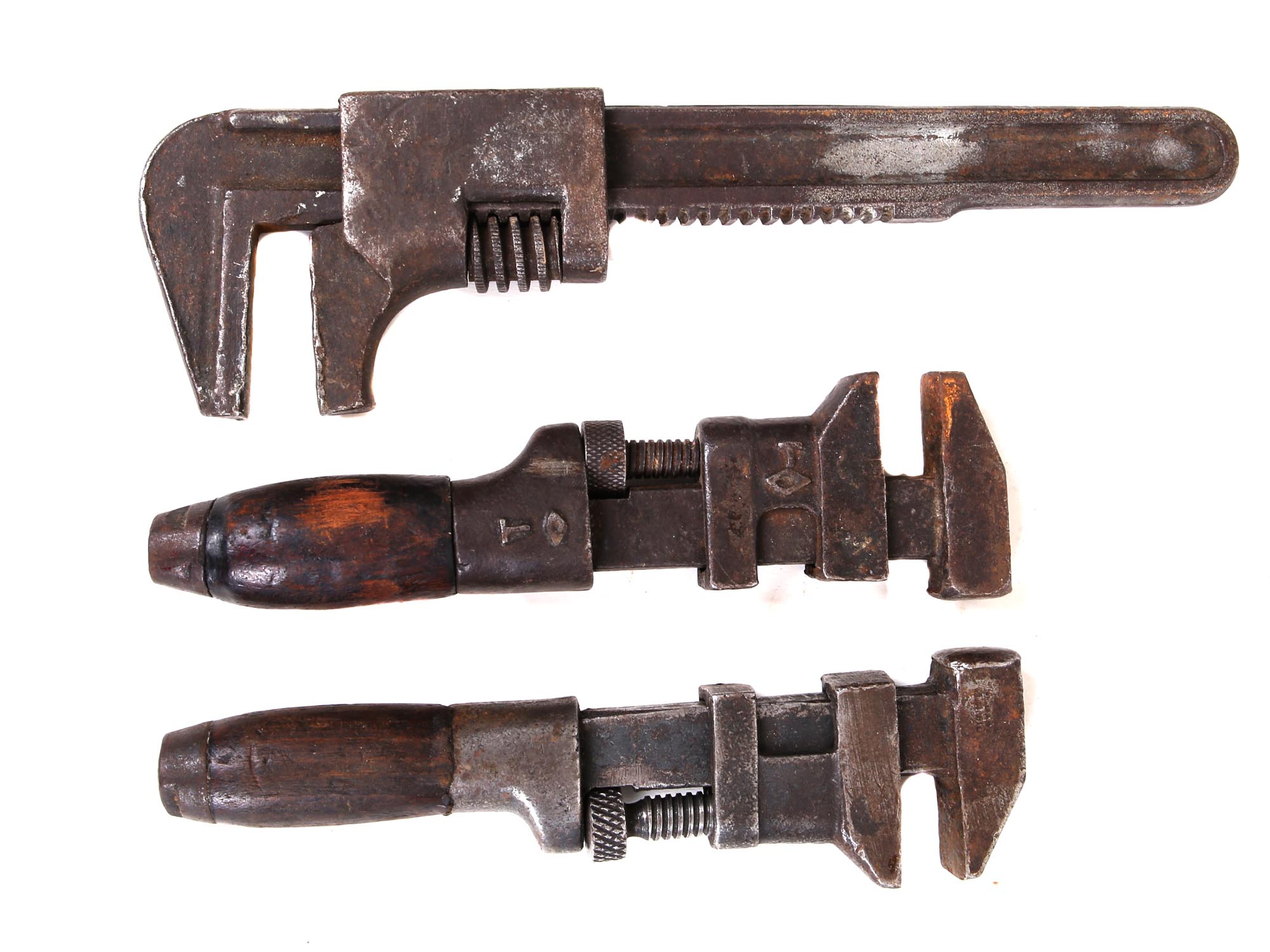 A COLLECTION OF SEVEN VINTAGE WOOD WORKING TOOLS PIC-6