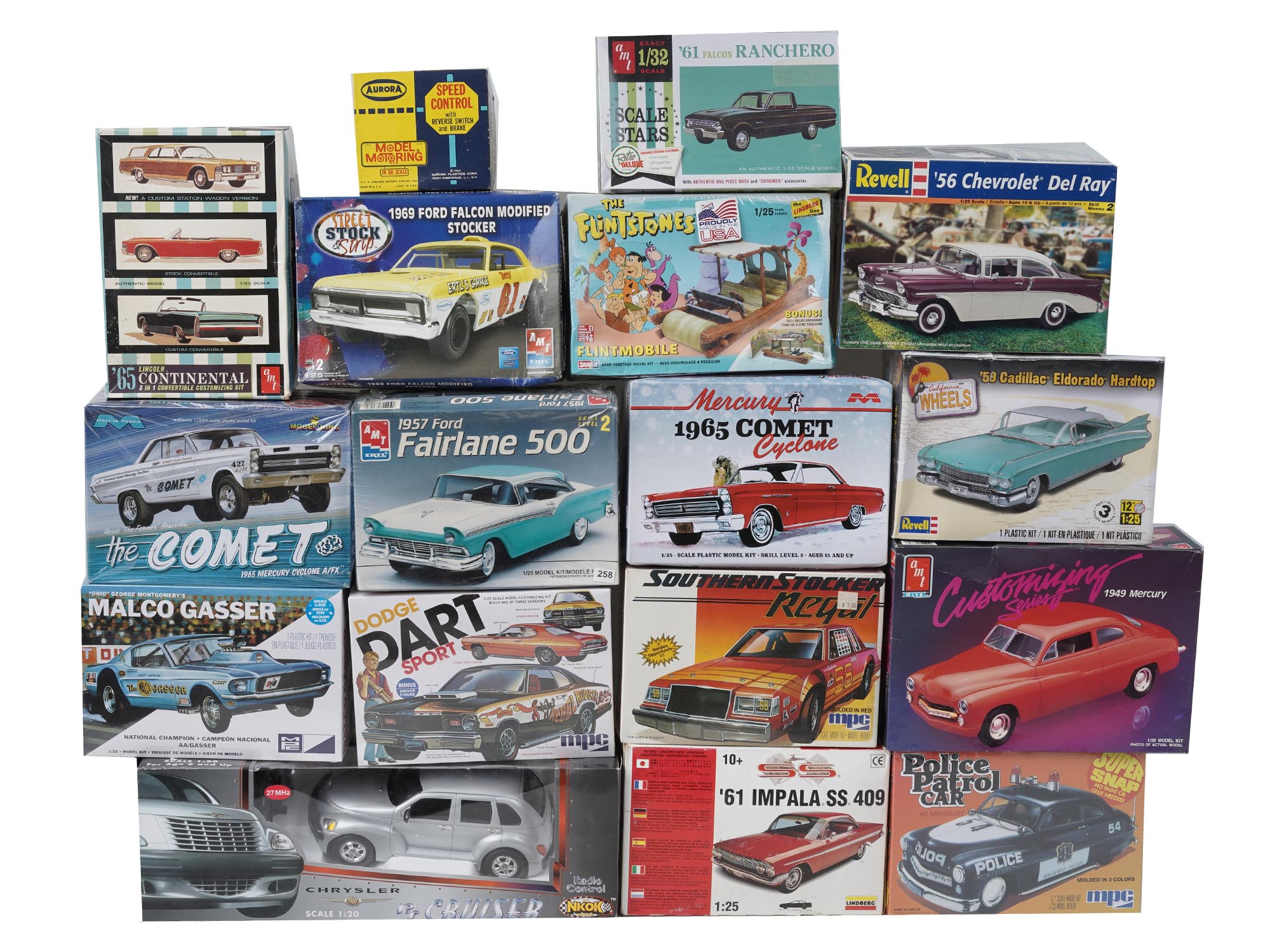 VINTAGE MIXED TOY CAR MODEL KITS IOB COLLECTIBLES PIC-0