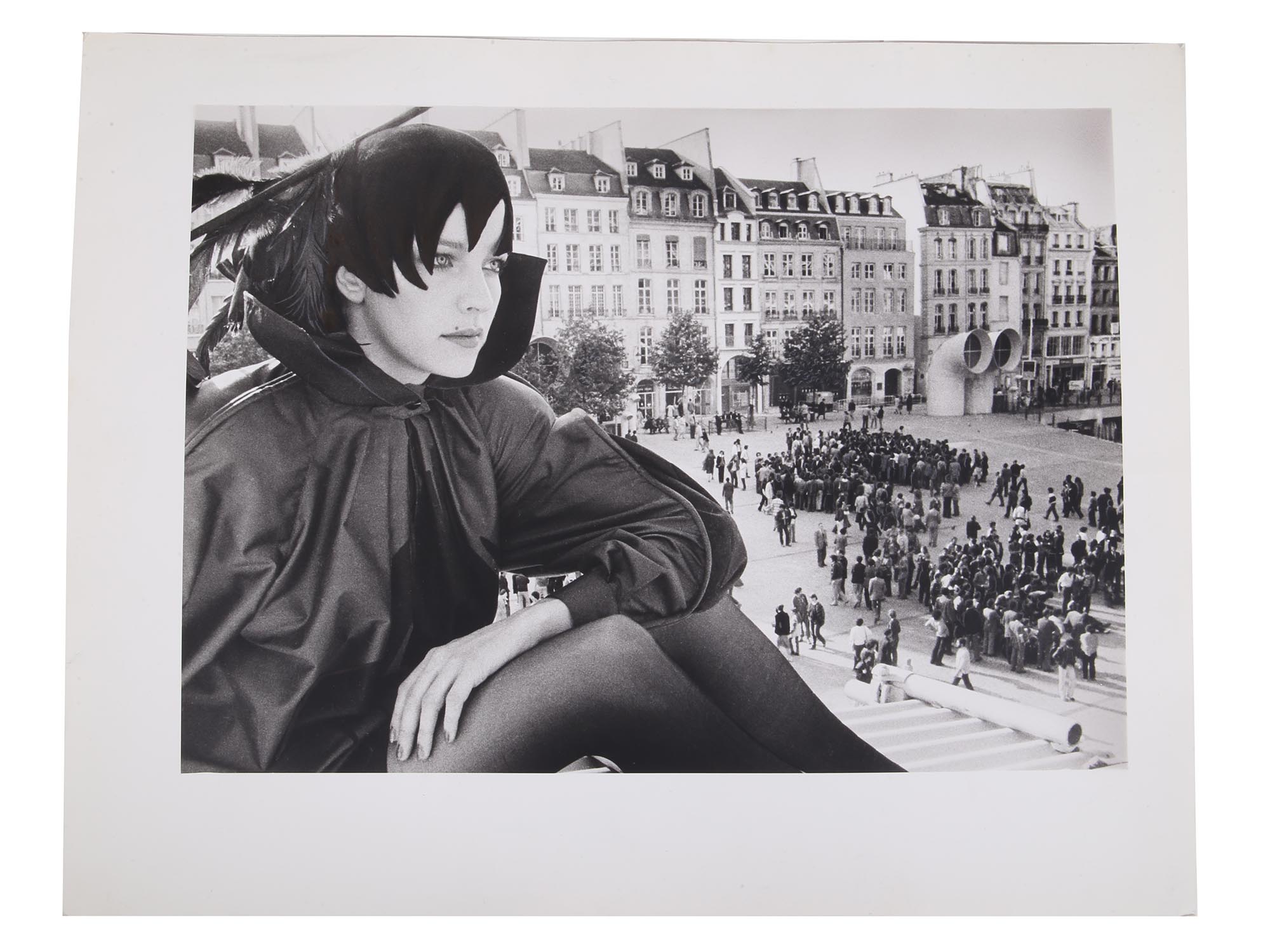 PARIS VINTAGE ART PHOTOS BY ALEXANDER BORODULIN PIC-2