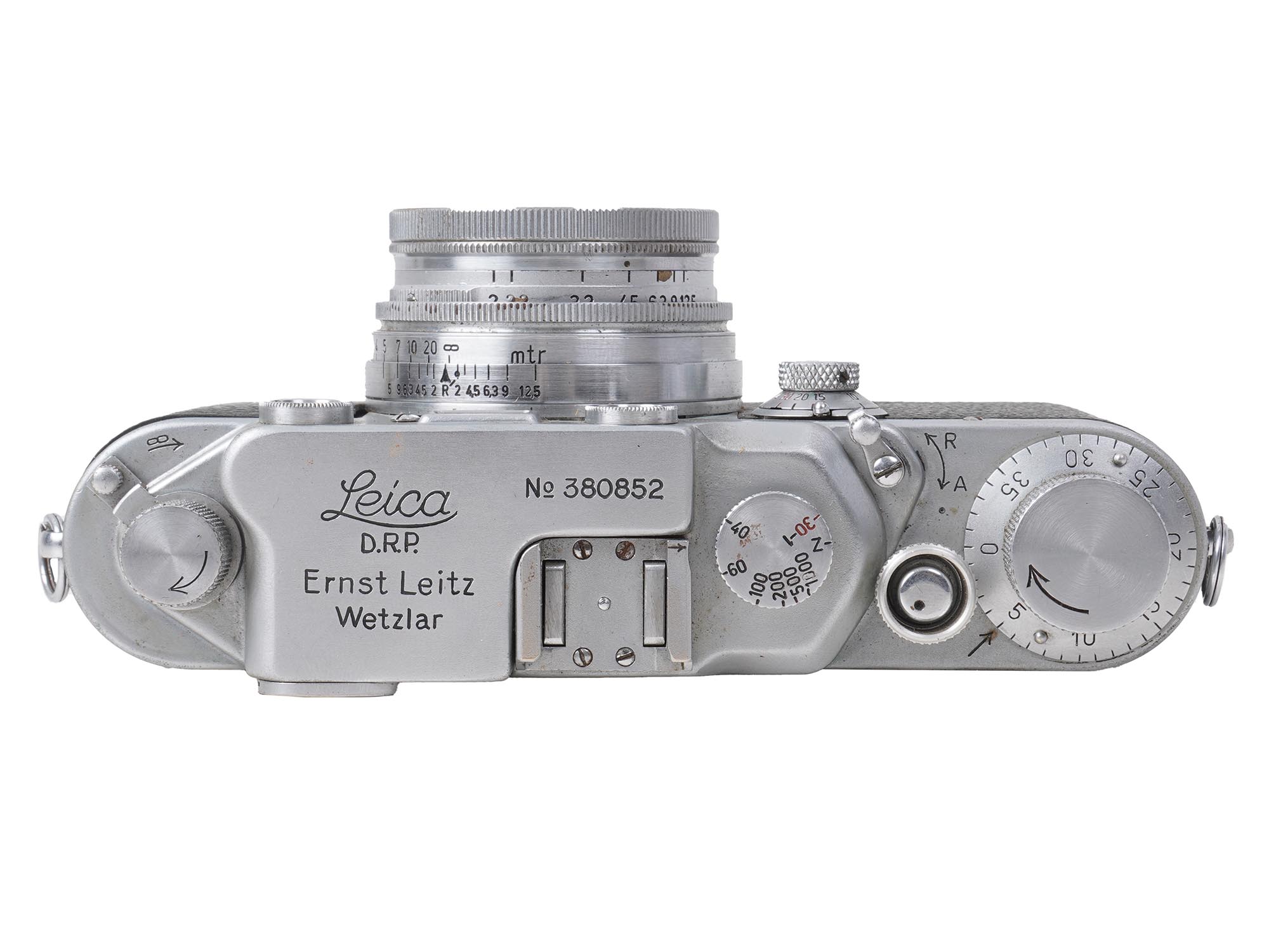 Lot 281 | LEICA D.R.P. ERNST LEITZ WETZLAR 35MM CAMERA Lot 281 | LEICA D.R.P. ERNST LEITZ WETZLAR 35MM CAMERA