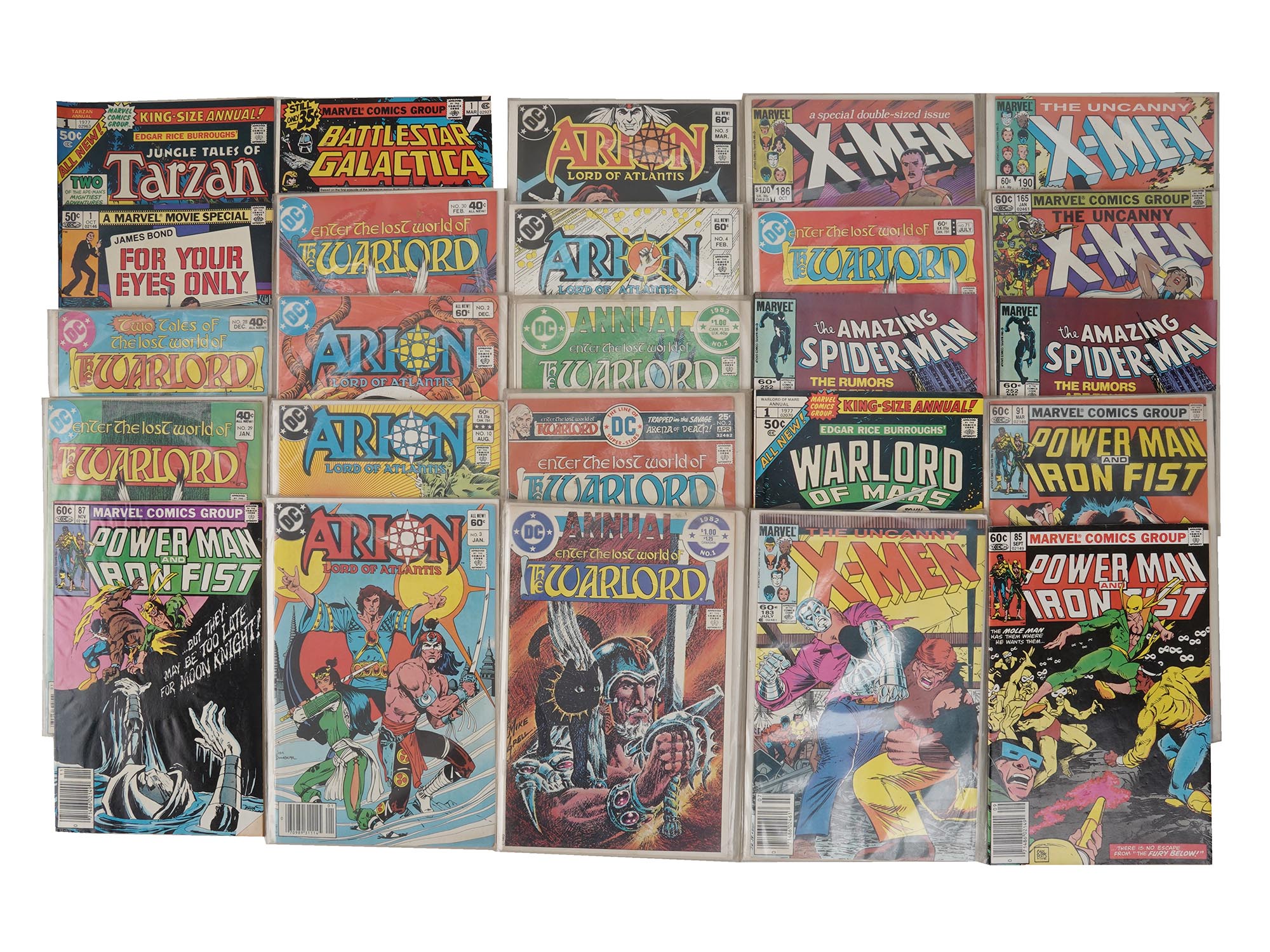 COLLECTIBLE DC COMICS AND MARVEL MAGAZINES PIC-0