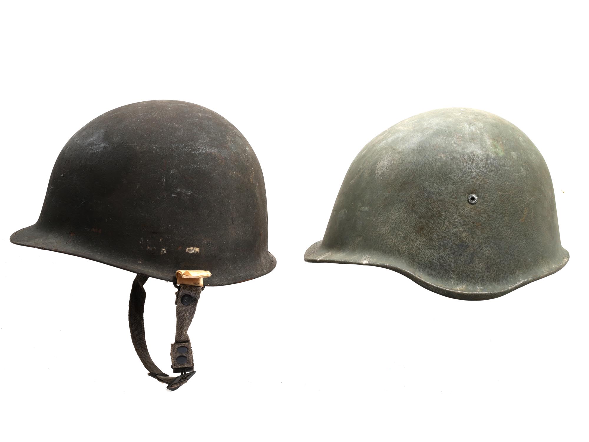 AN ORIGINAL U.S. M1 HELMET PIC-1