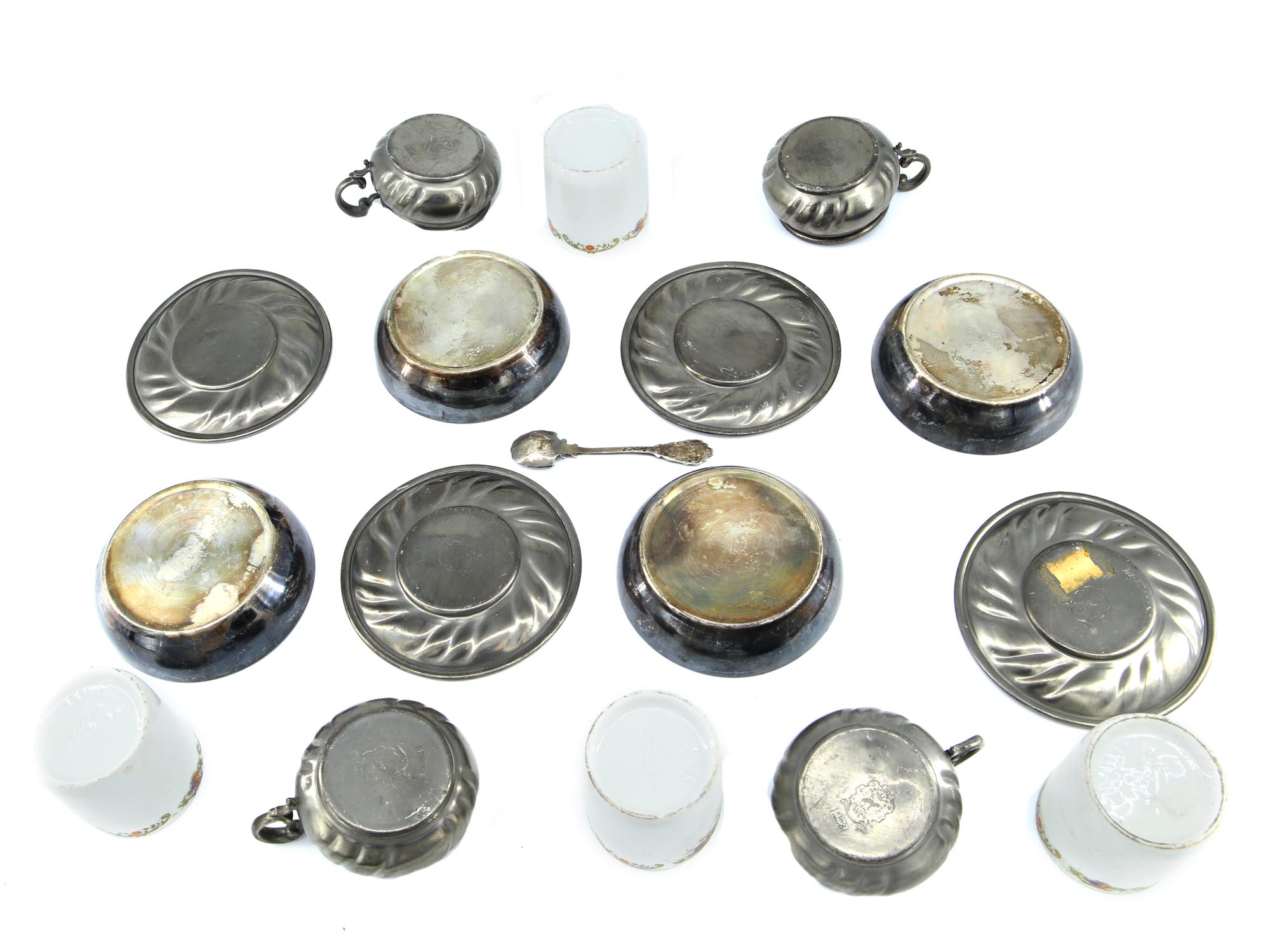 VINTAGE SILVER, PEWTER AND PORCELAIN TABLEWARE PIC-2