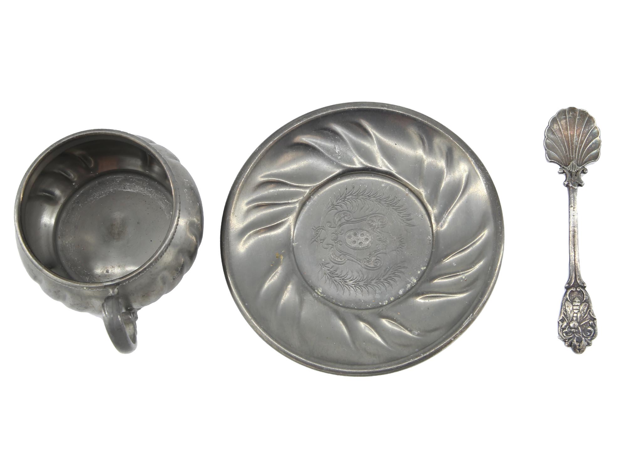 VINTAGE SILVER, PEWTER AND PORCELAIN TABLEWARE PIC-4