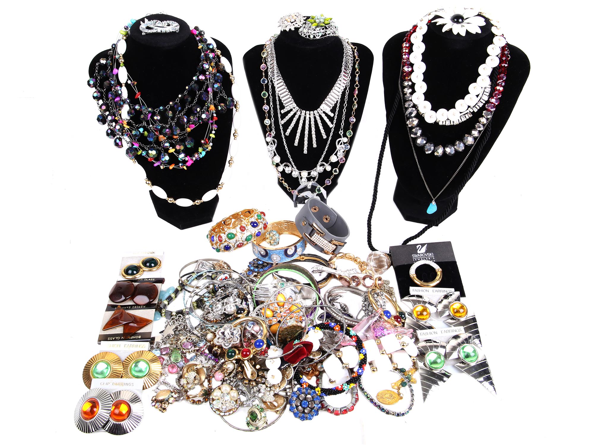 A LARGE COLLECTION OF COLORFUL COSTUME JEWELRY PIC-0