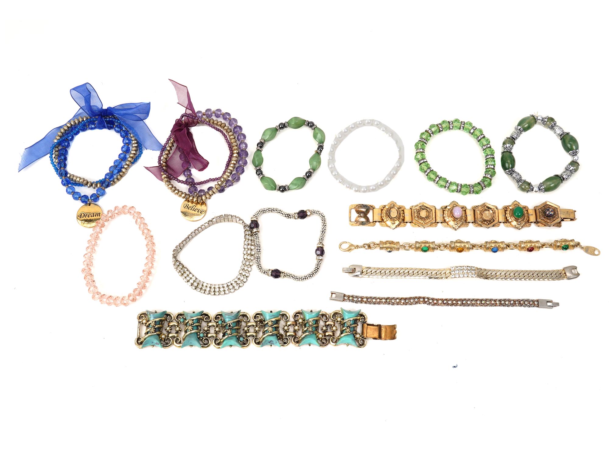 A LARGE COLLECTION OF COSTUME JEWELRY BRACELETS PIC-2