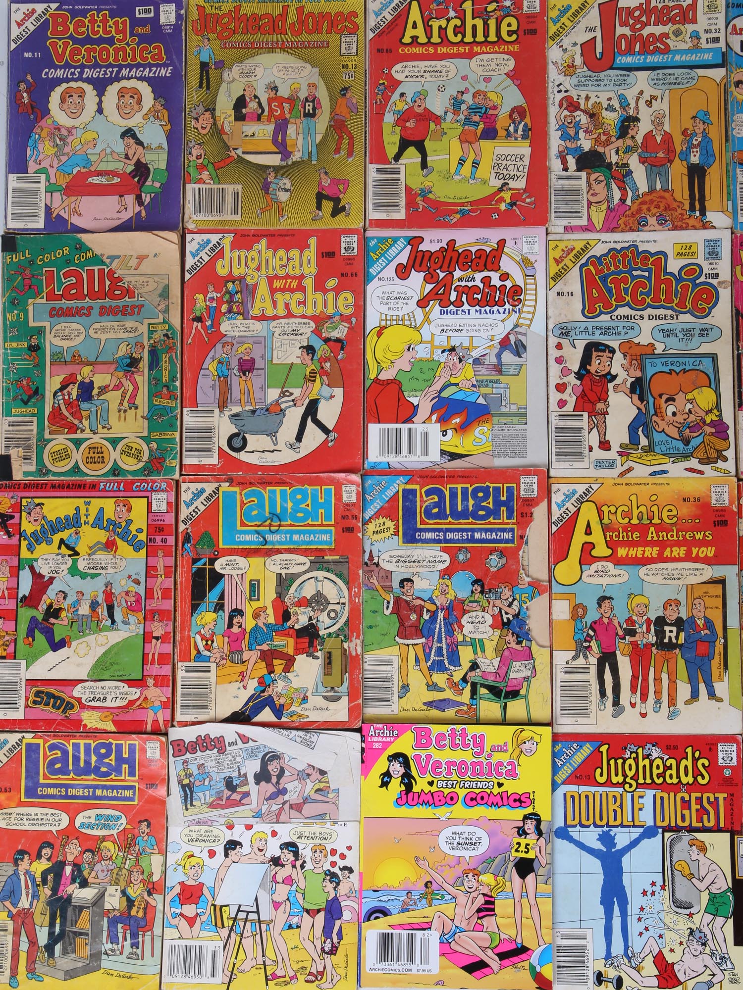 LARGE LOT OF ARCHIE DIGEST LIBRARY AND MORE PIC-3