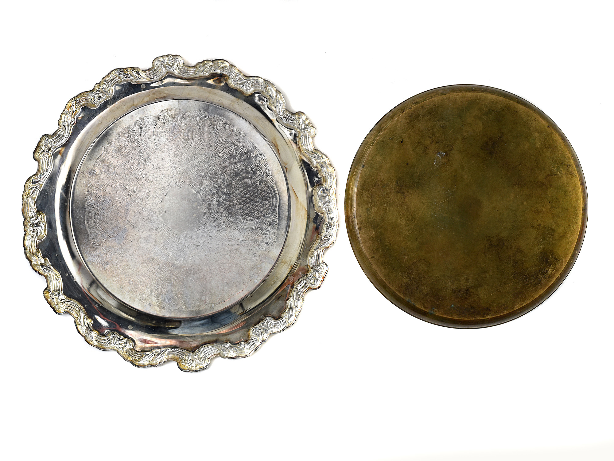 A PAIR OF SILVER PLATE & BRONZE TRAYS PIC-1