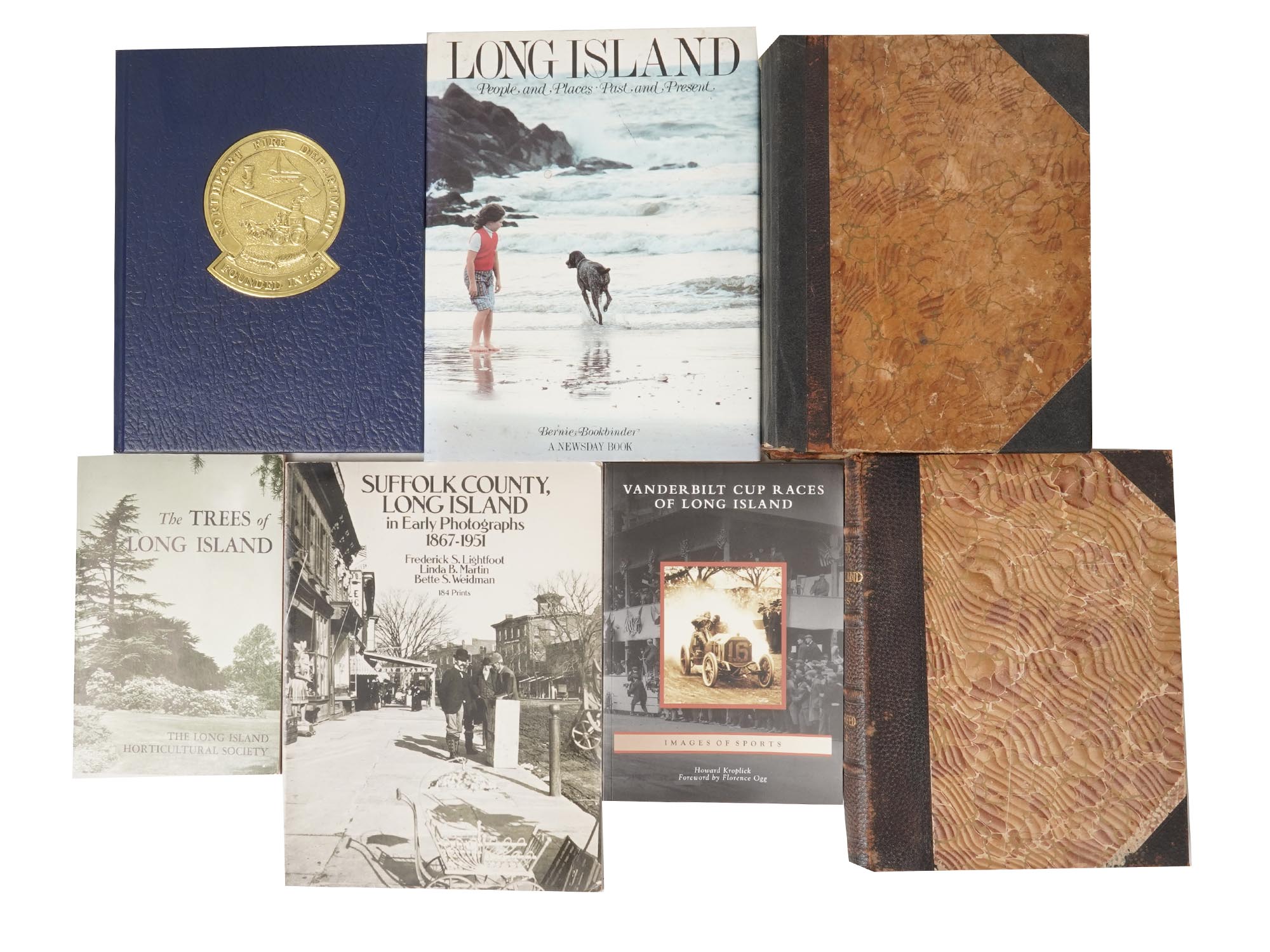 VINTAGE ANTIQUE BOOKS ABOUT LONG ISLAND HISTORY PIC-1