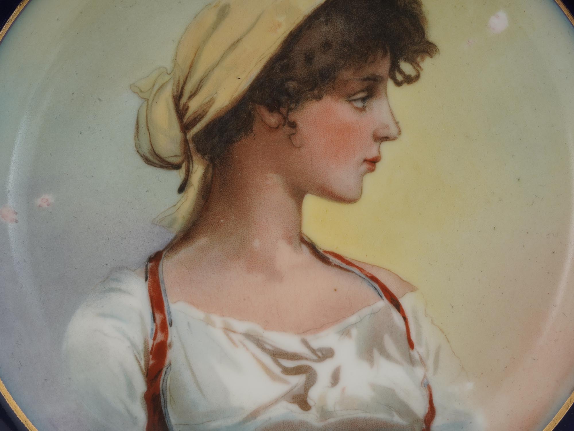 ANTIQUE 19TH C. PORCELAIN FEMALE PORTRAIT PLATES PIC-2