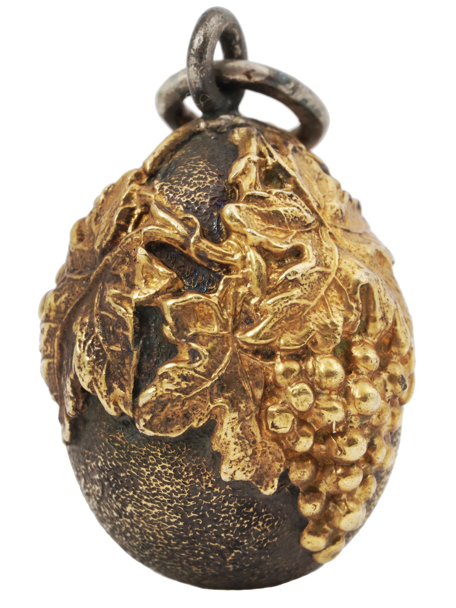 RUSSIAN 88 GILT SILVER GRAPE VINES EGG PENDANT