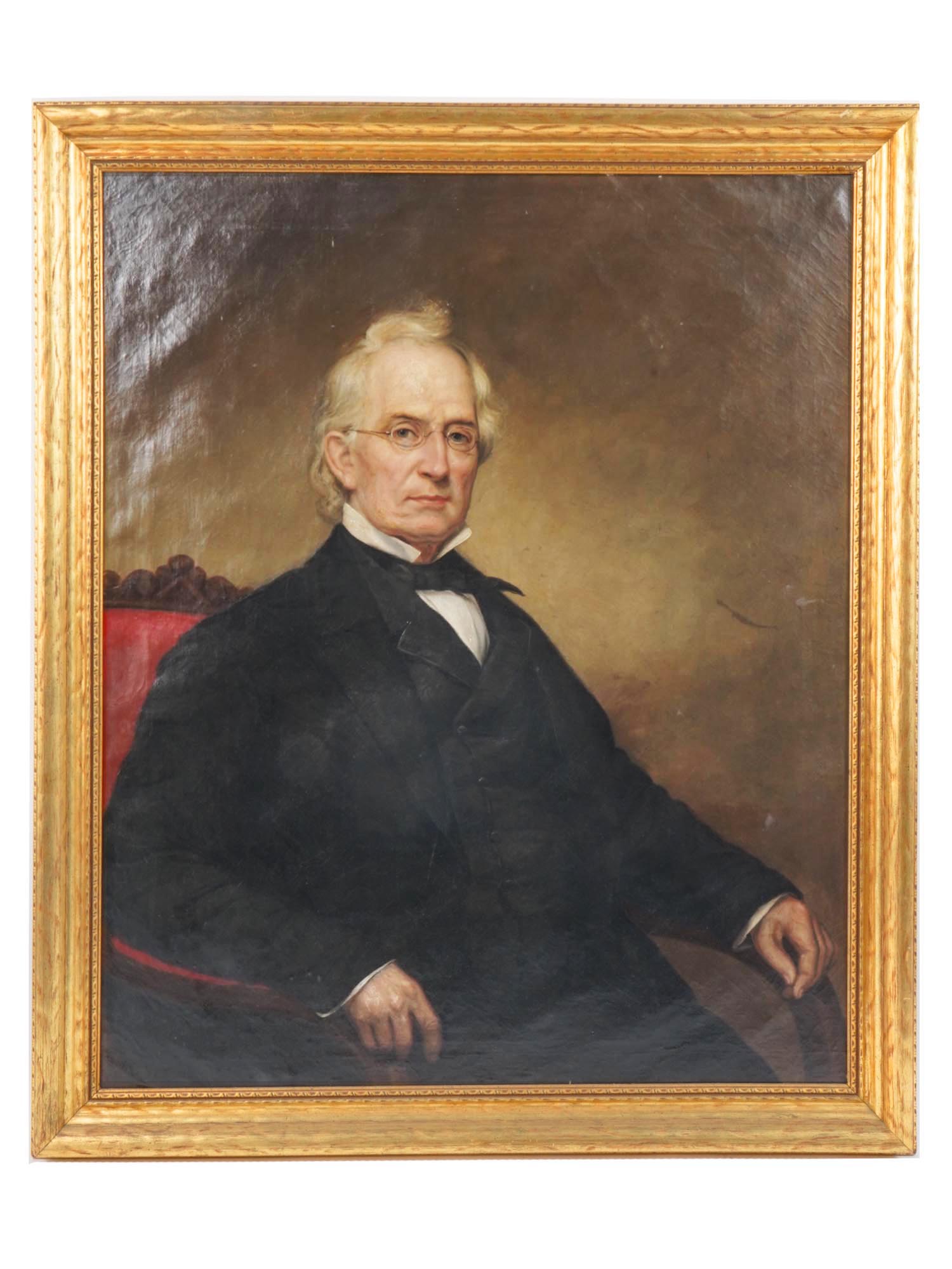 ANTIQUE PORTRAIT PAINTING OF A NOBLE MAN PIC-0