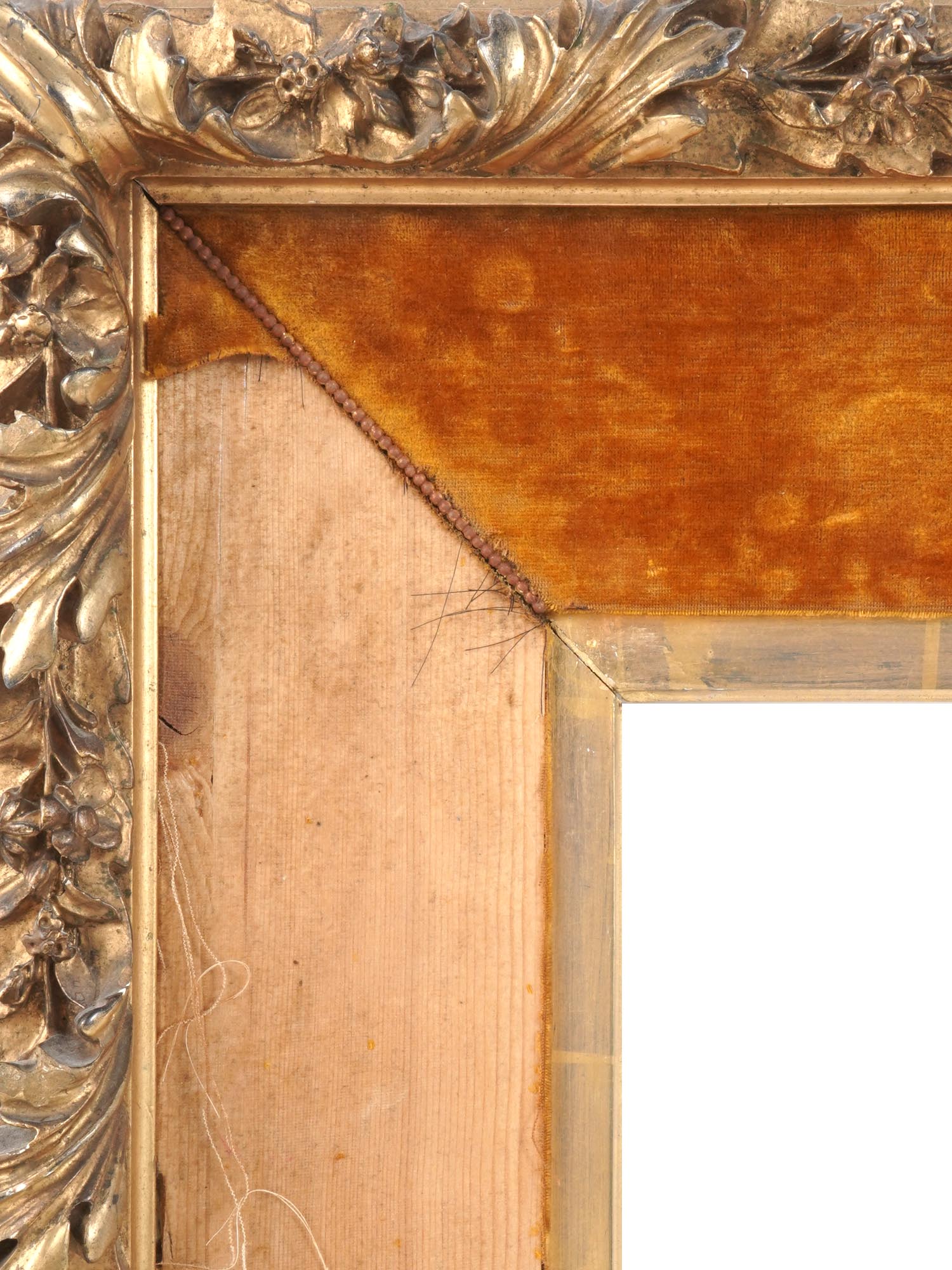RECTANGULAR SHAPED VICTORIAN GILDED WOODEN FRAME PIC-2