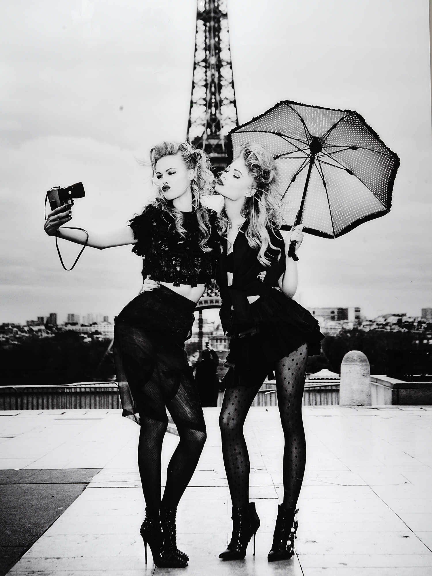 LARGE MAGAZINE PHOTO PRINT BY ELLEN VON UNWERTH PIC-1