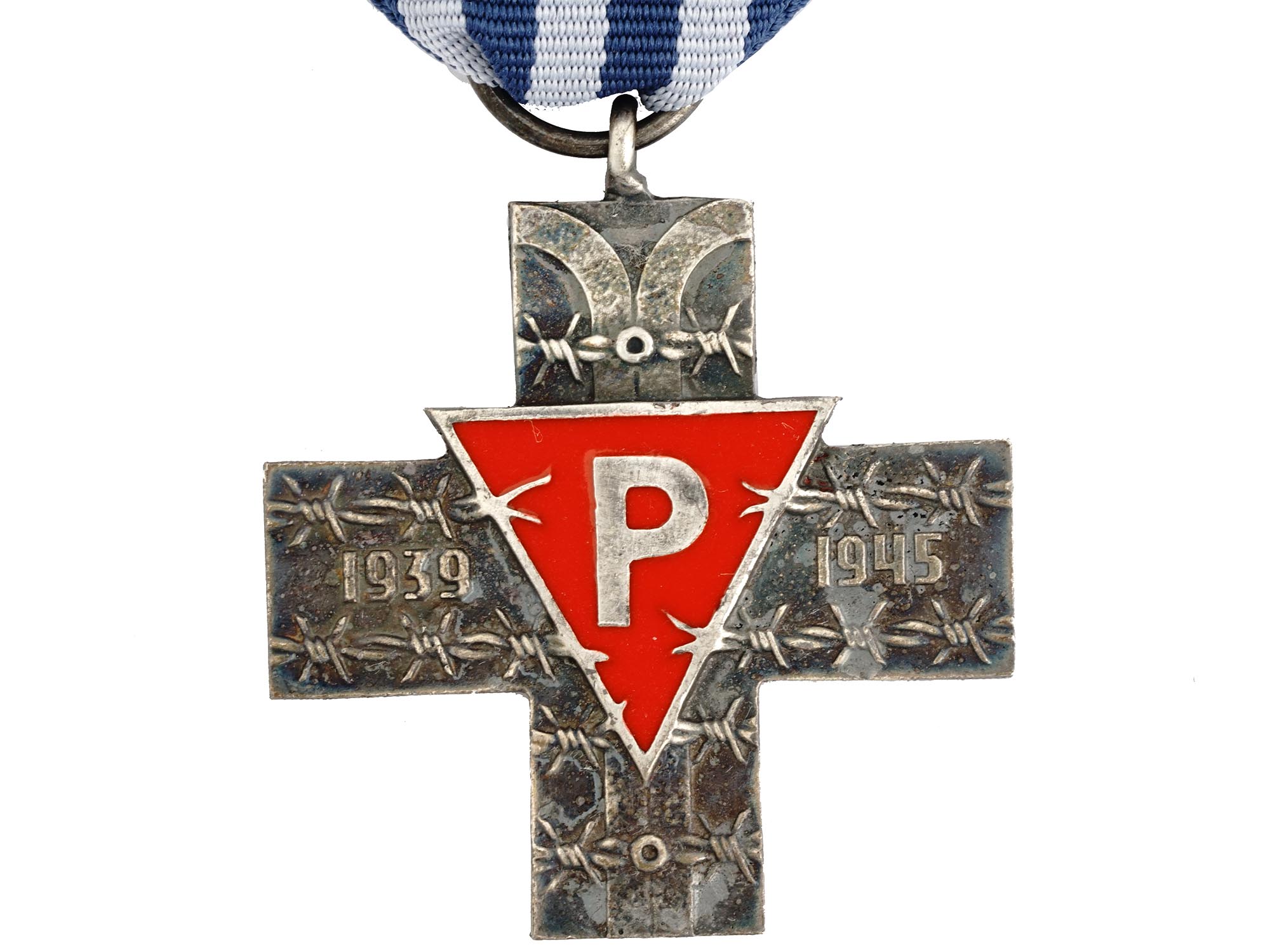 WWII POLISH SILVER AUSCHWITZ CROSS MEDAL WITH RIBBON PIC-2