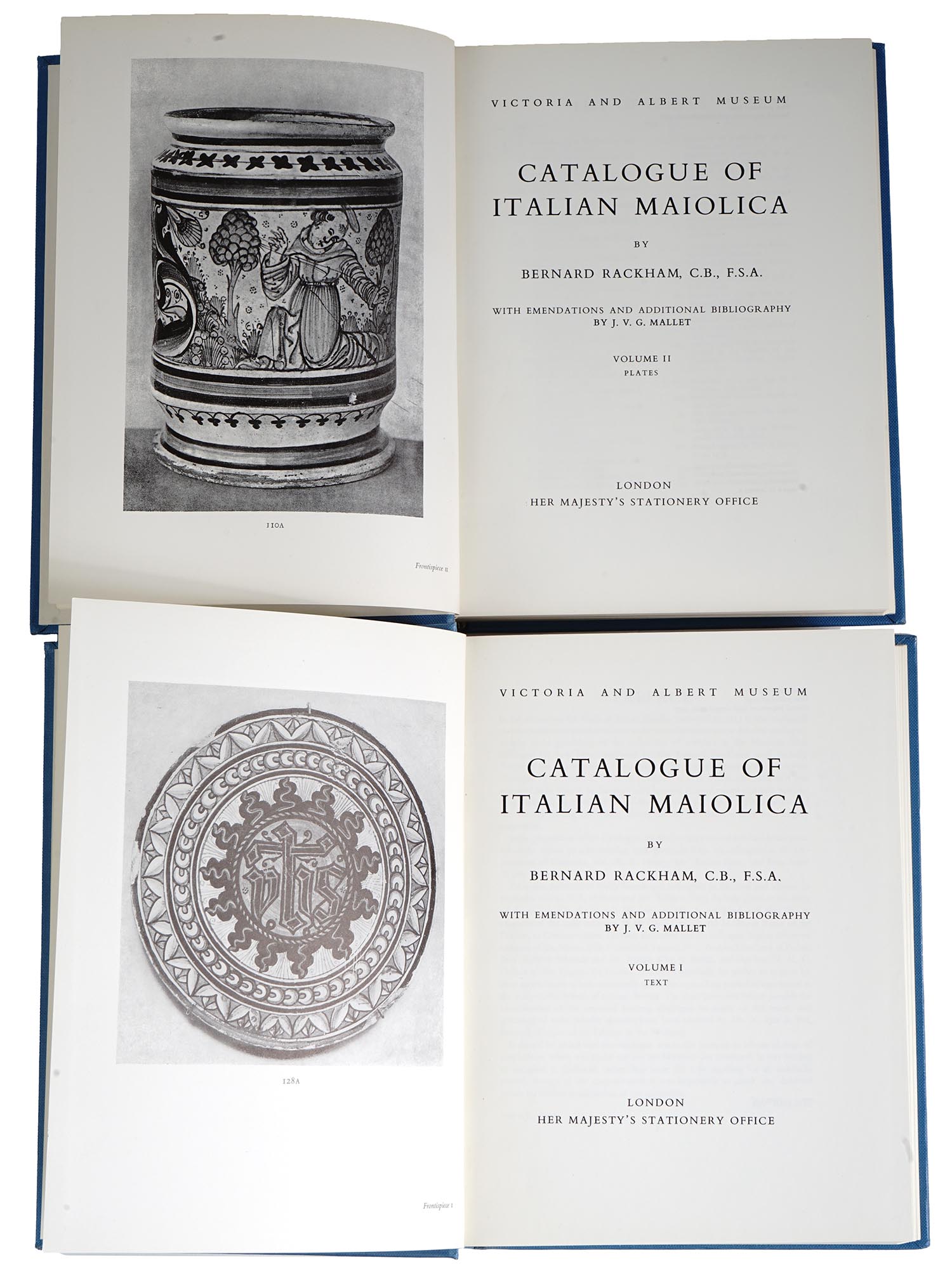 CATALOGUE OF ITALIAN MAIOLICA BY BERNARD RACKHAM PIC-2