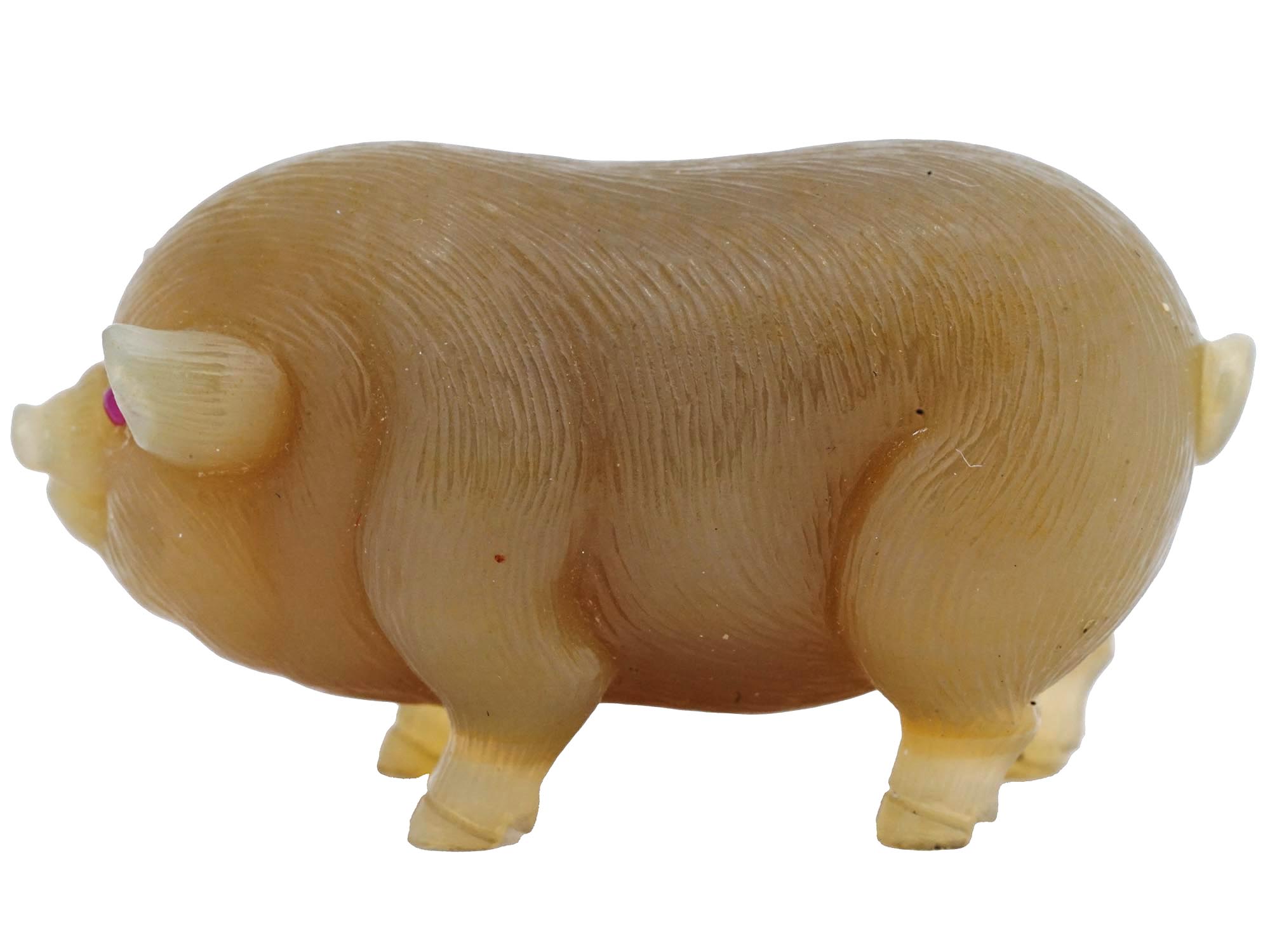 RUSSIAN CARVED AGATE FIGURINE OF A PIG PIC-1