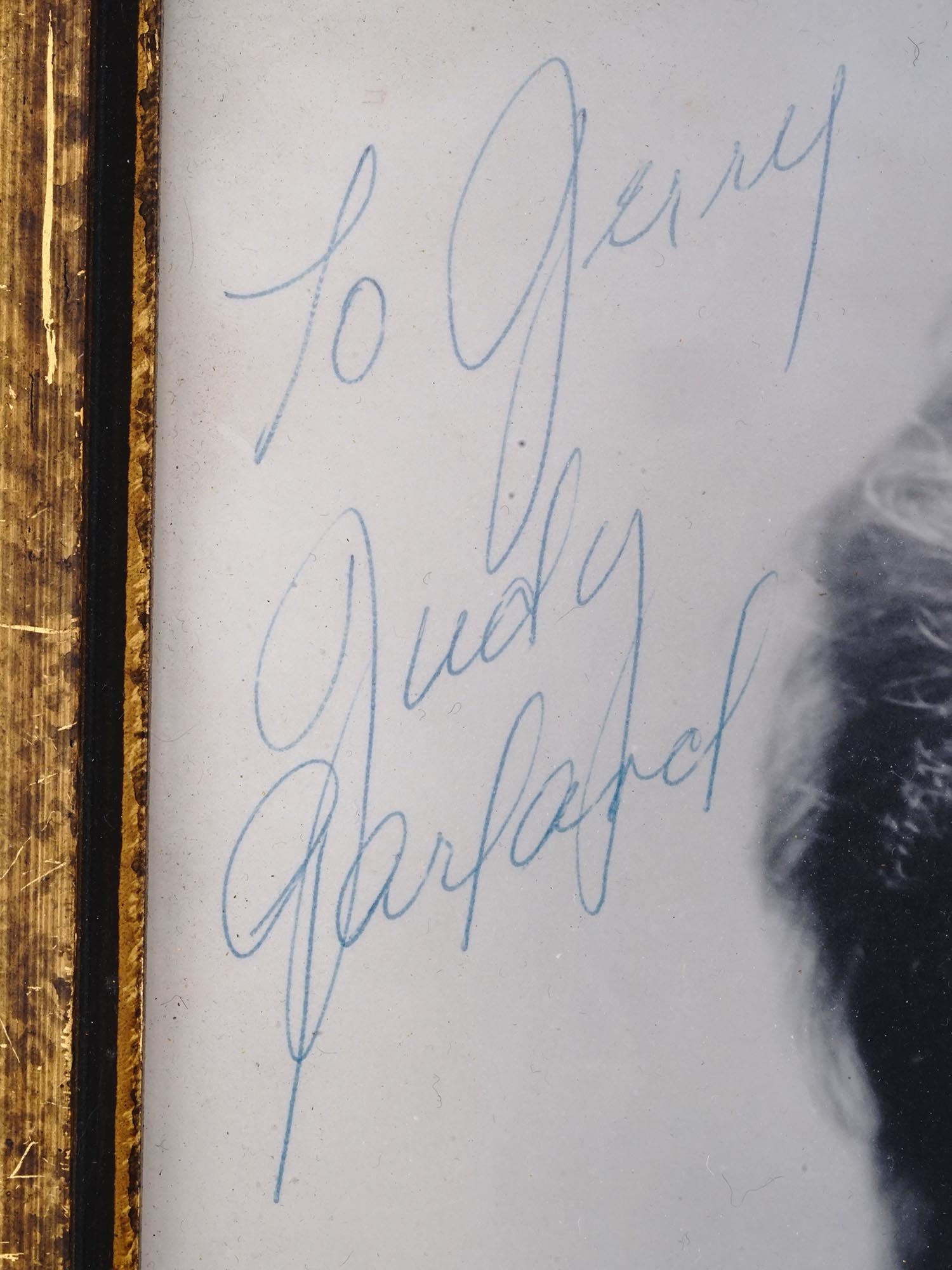 FRAMED PHOTOGRAPH OF JUDY GARLAND WITH AUTOGRAPH PIC-2