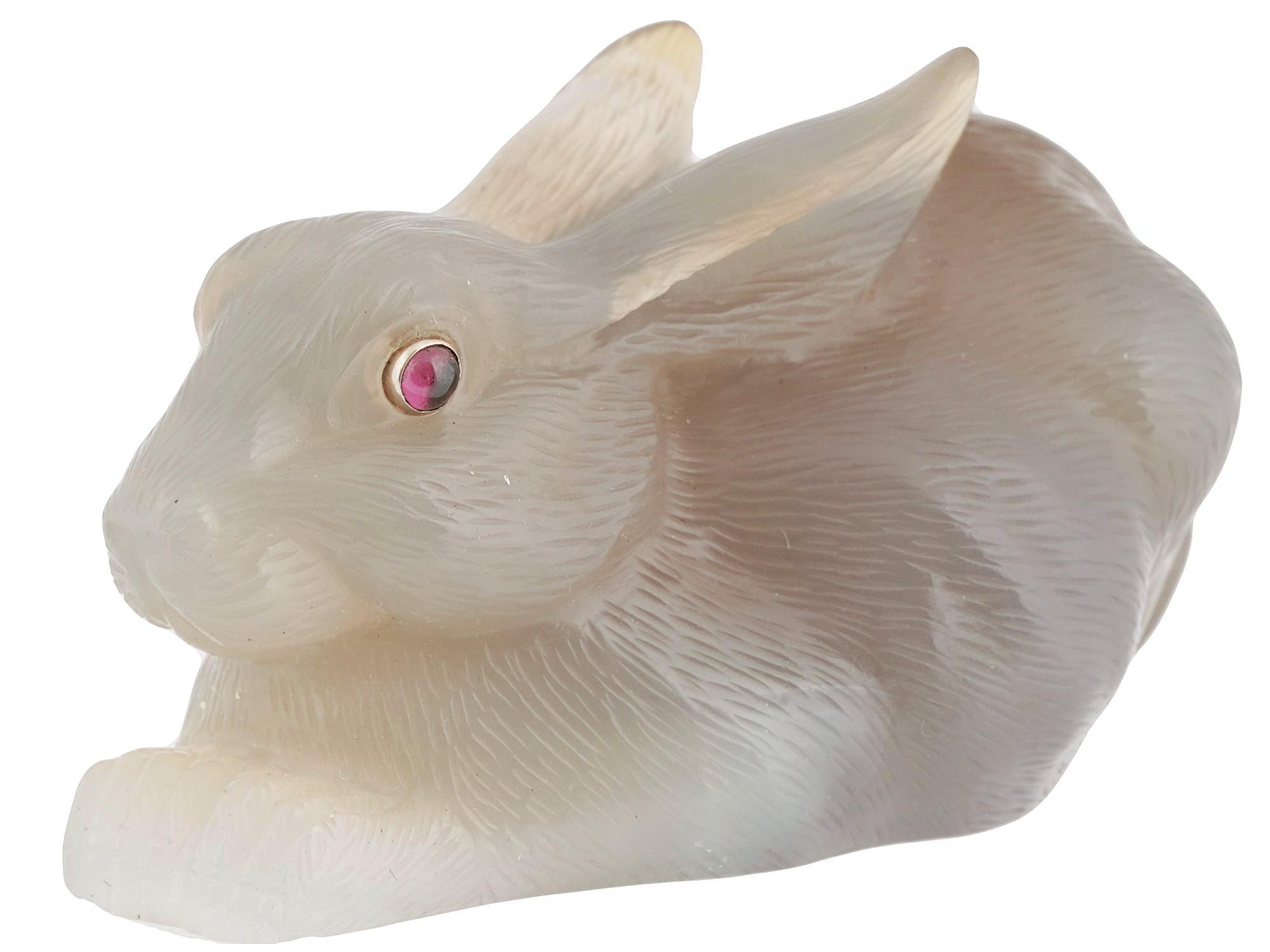 RUSSIAN HAND CARVED AGATE RUBY FIGURINE OF RABBIT PIC-1