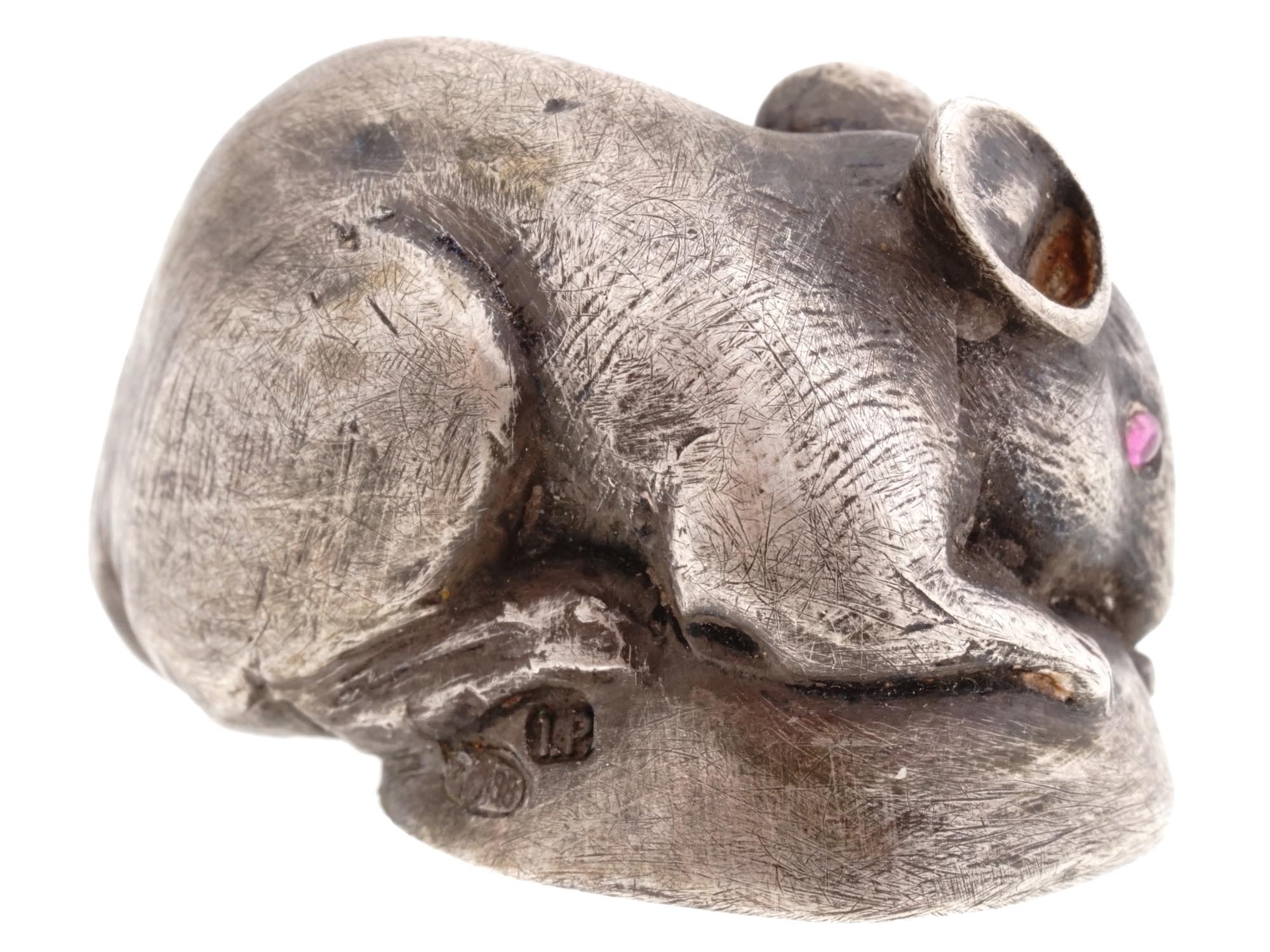 RUSSIAN SILVER FIGURE OF MOUSE WITH GEMSTONE EYES PIC-1