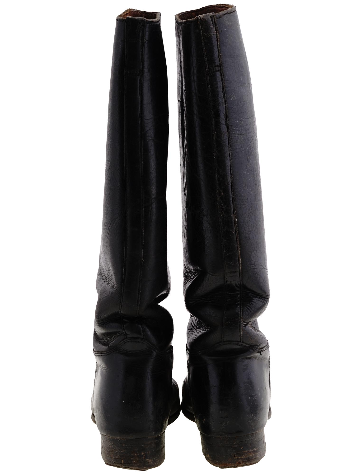 VINTAGE PAIR OF WOMENS LEATHER RIDING BOOTS PIC-3