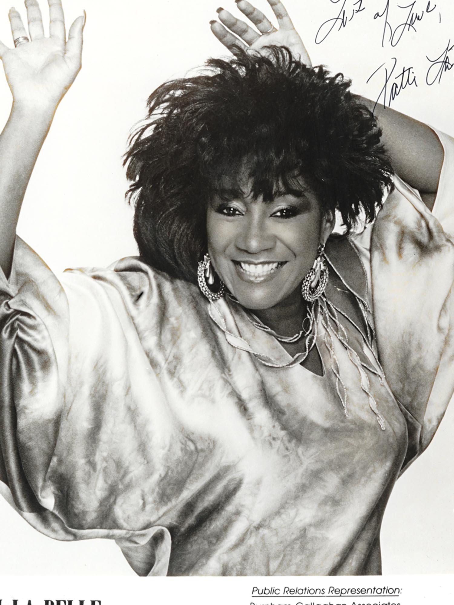 AUTHENTIC AUTOGRAPH PHOTO SIGNED BY PATTI LABELLE PIC-1