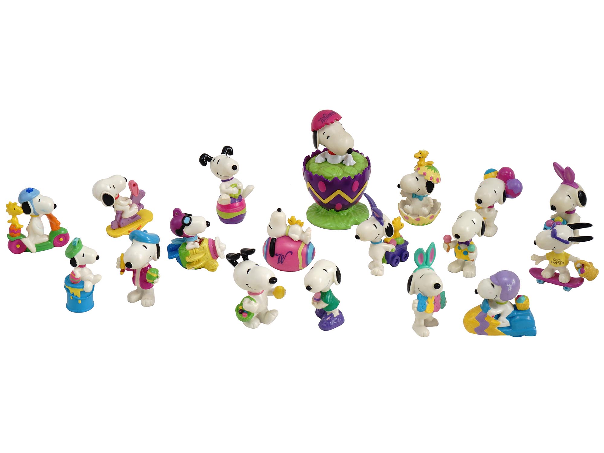 FULL EASTER SNOOPY COLLECTION WITH A DISPLAY CASE PIC-1