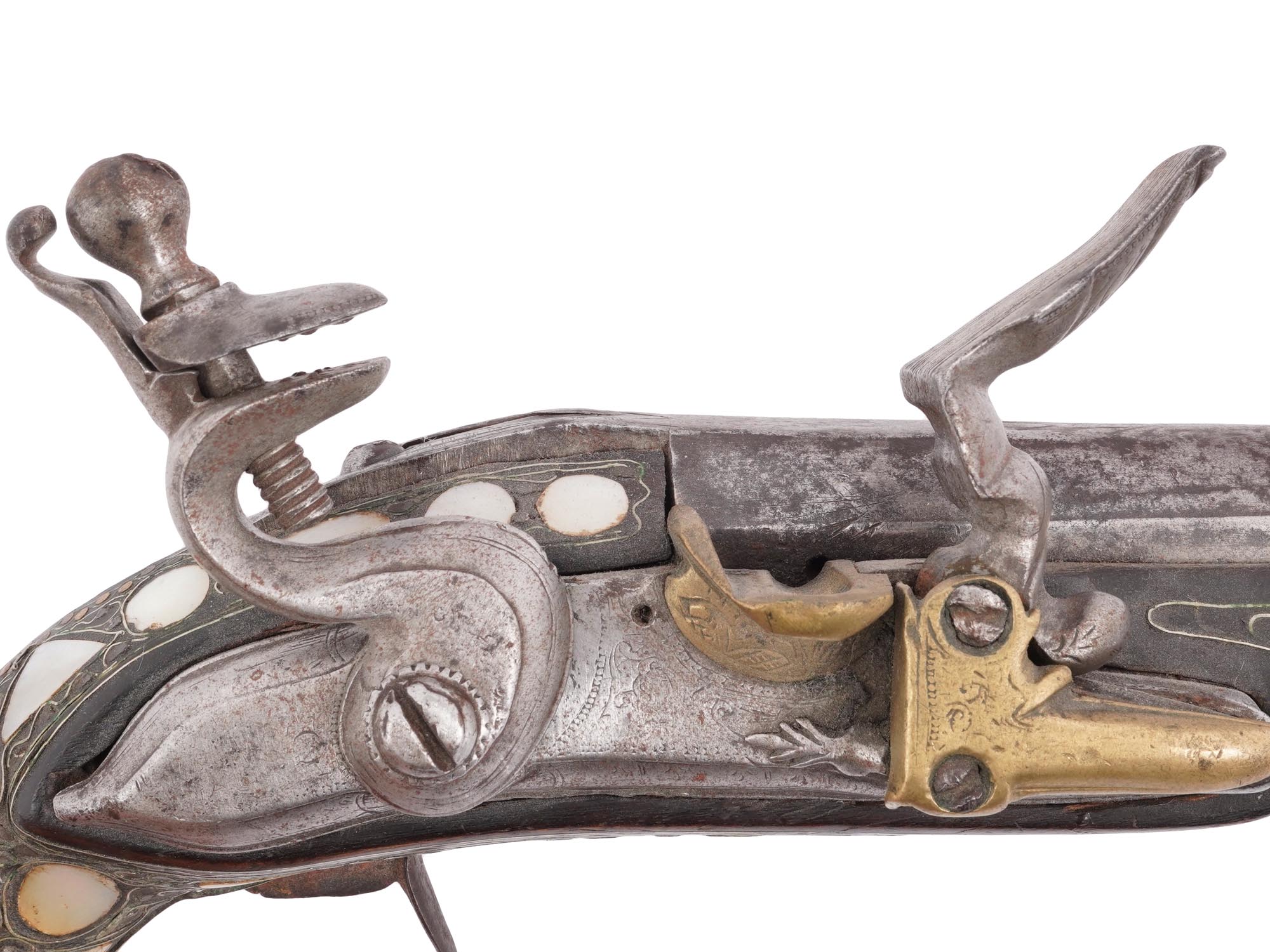 PERSIAN QAJAR FLINTLOCK PISTOL WITH NACRE INLAY PIC-6