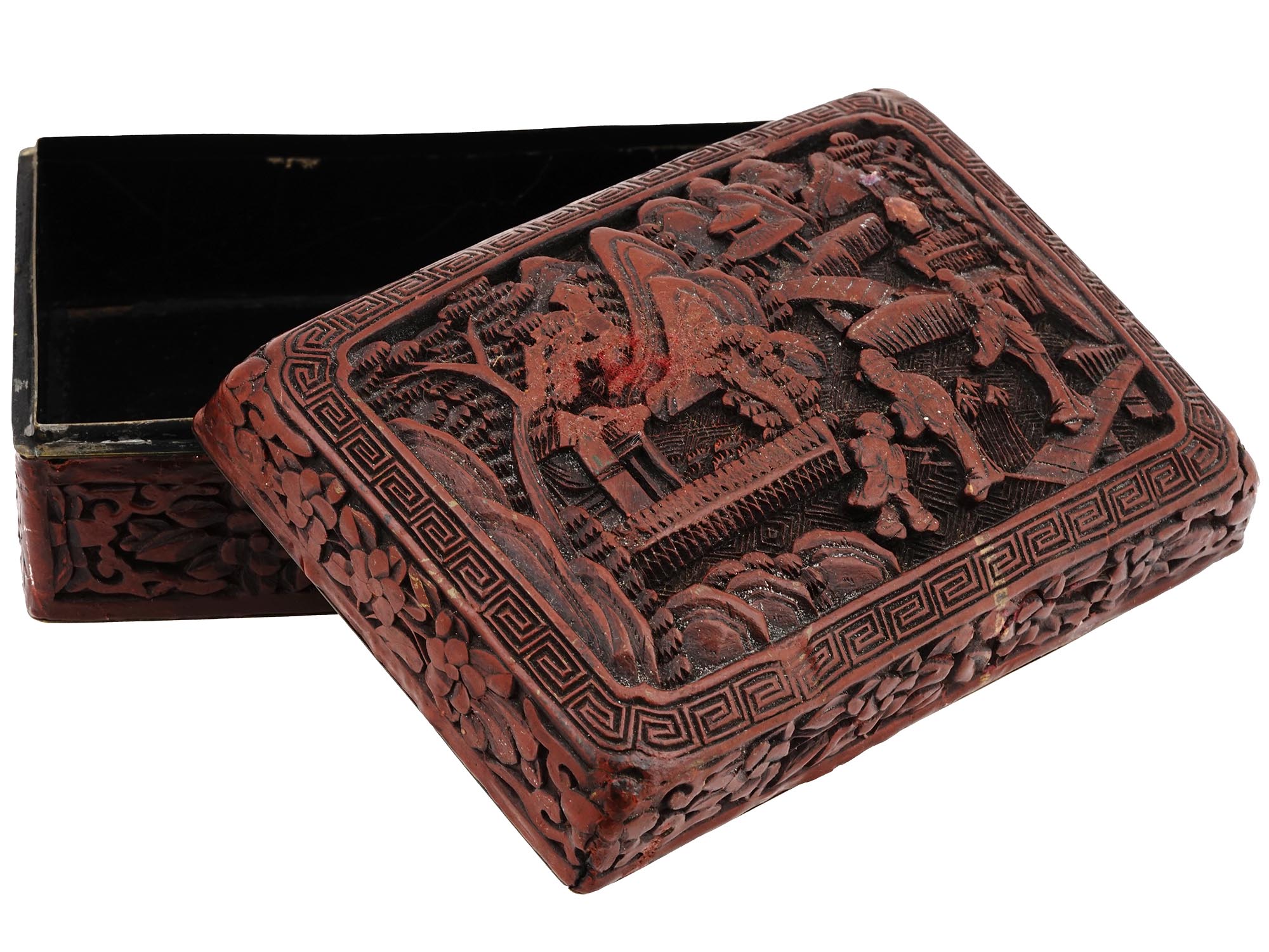 ANTIQUE CHINESE CINNABAR LACQUER LIDDED BOX PIC-1