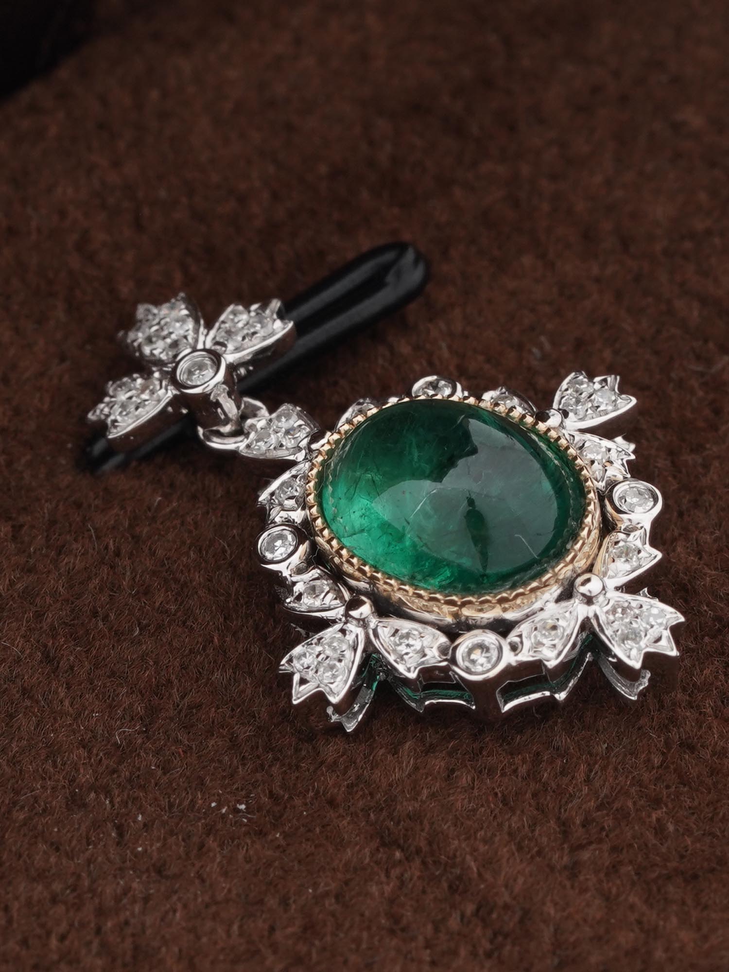 14K WHITE GOLD EMERALD AND DIAMONDS PENDANT PIC-4