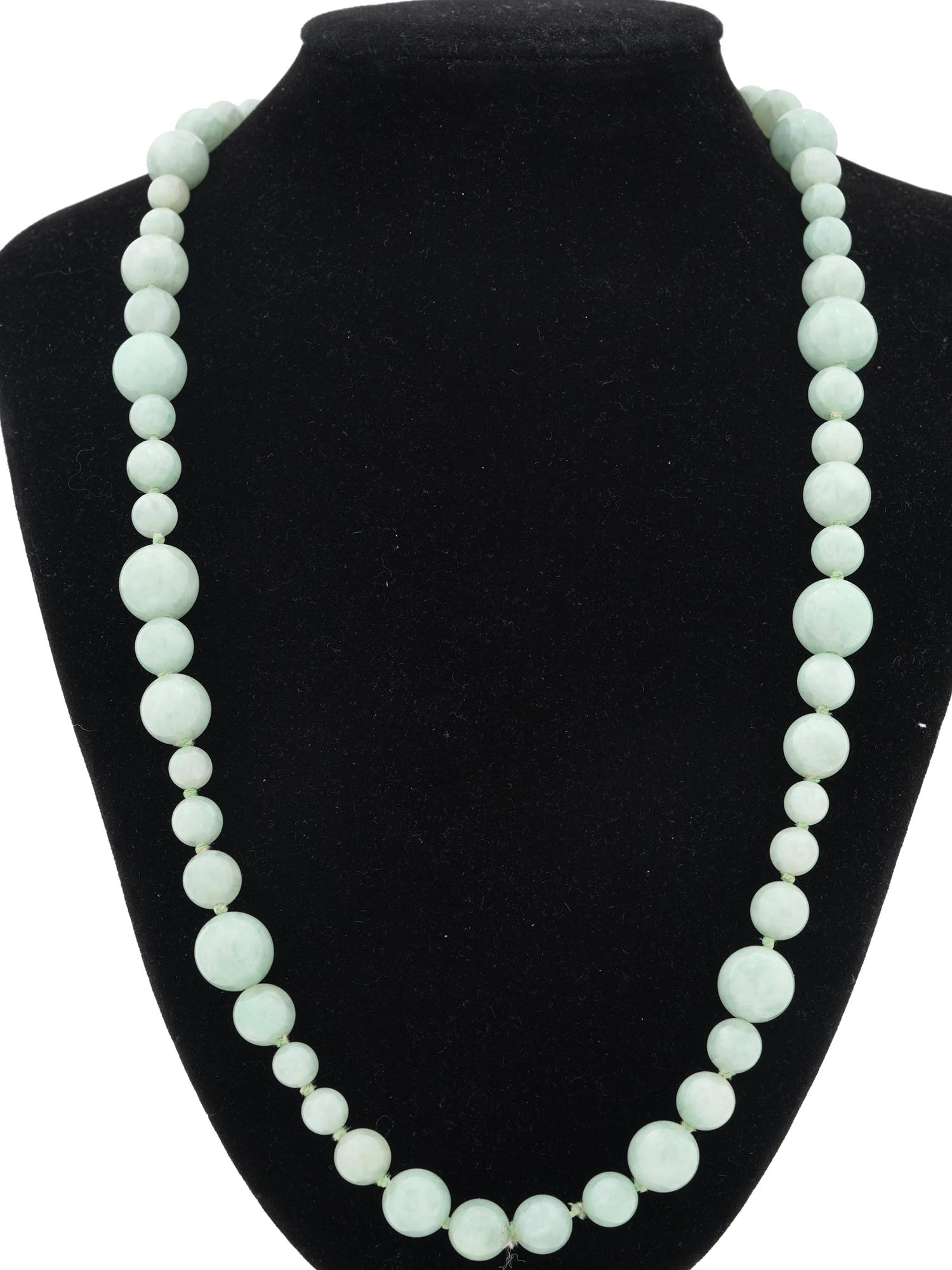 CHINESE JADE BEADED NECKLACE WITH 14K GOLD CLASP PIC-0