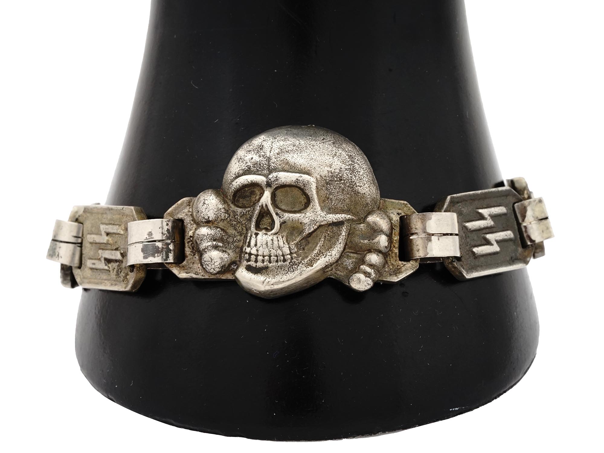 WWII NAZI GERMAN ERA WAFFEN SS TOTENKOPF BRACELET PIC-2