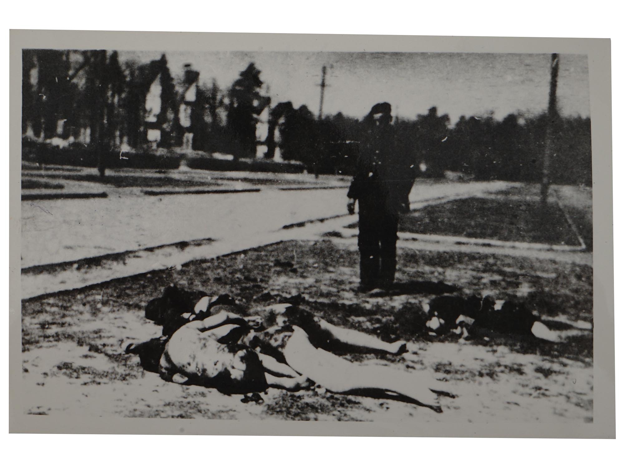 WWII NAZI GERMAN CRIMES AGAINST HUMANITY PHOTOS PIC-2