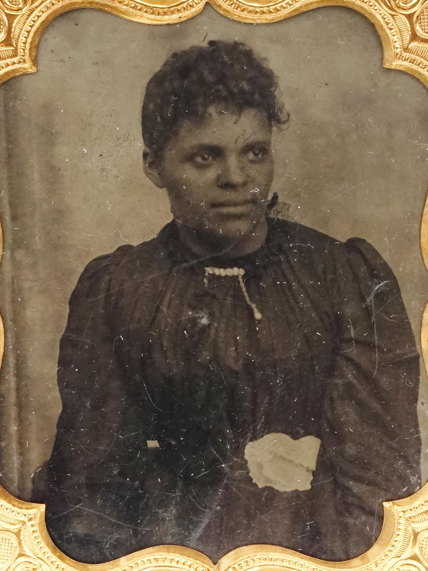 VERY RARE ANTIQUE 1860S AFRICAN AMERICAN WOMAN PIC-1
