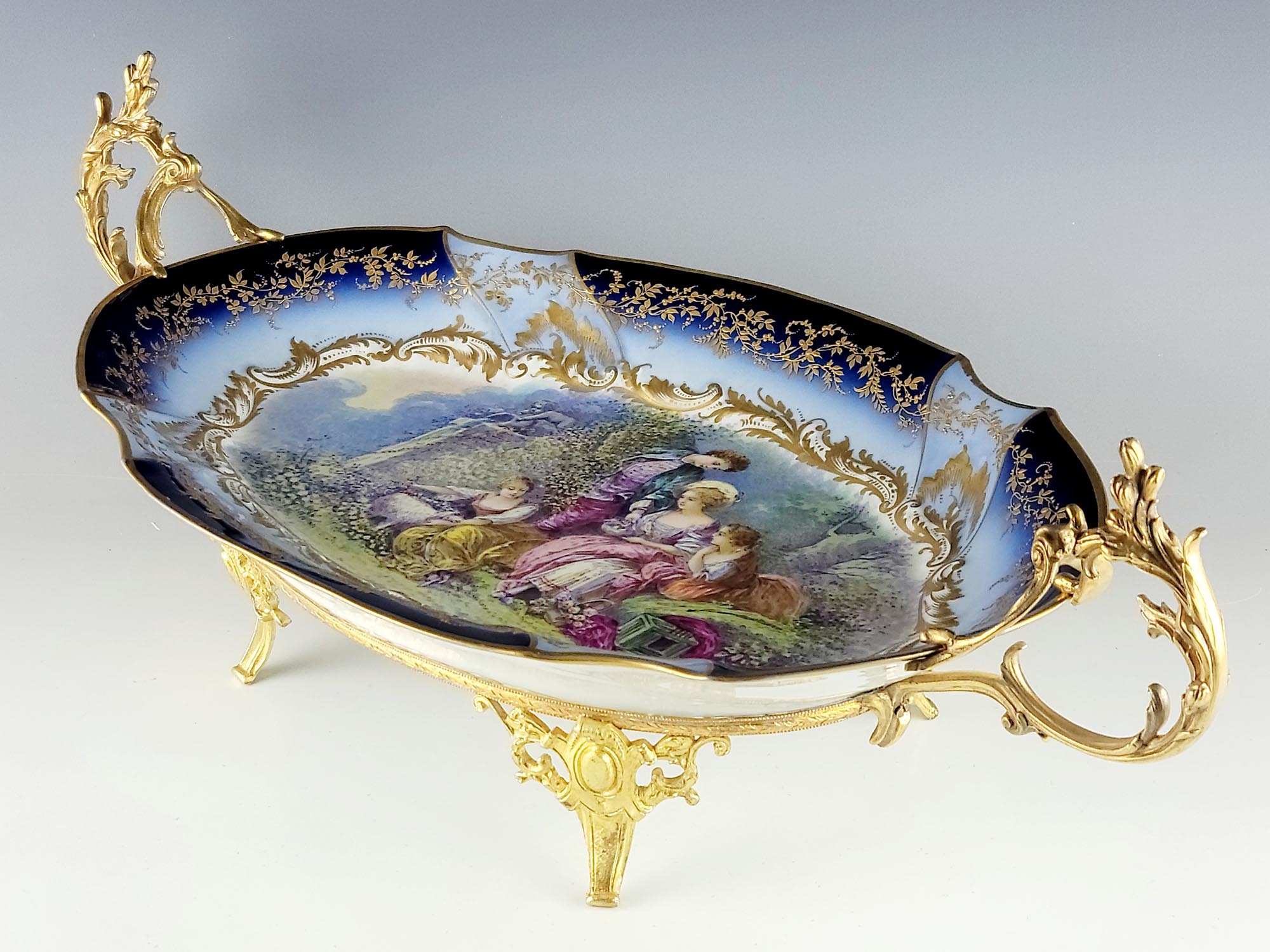 LARGE 19TH C FRENCH SEVRES PORCELAIN CENTERPIECE PIC-2