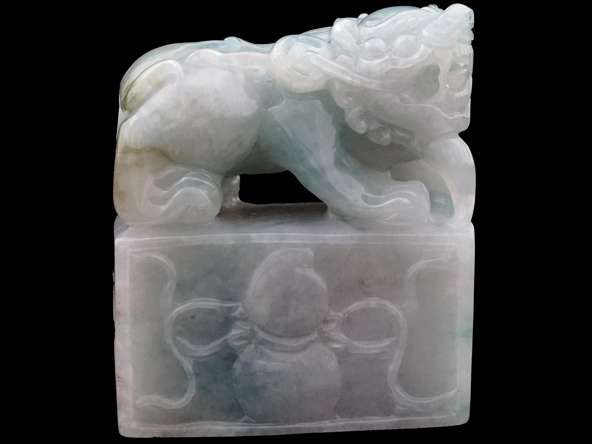 ANTIQUE CHINESE DOG HAND CARVED WHITE JADE SEAL PIC-2