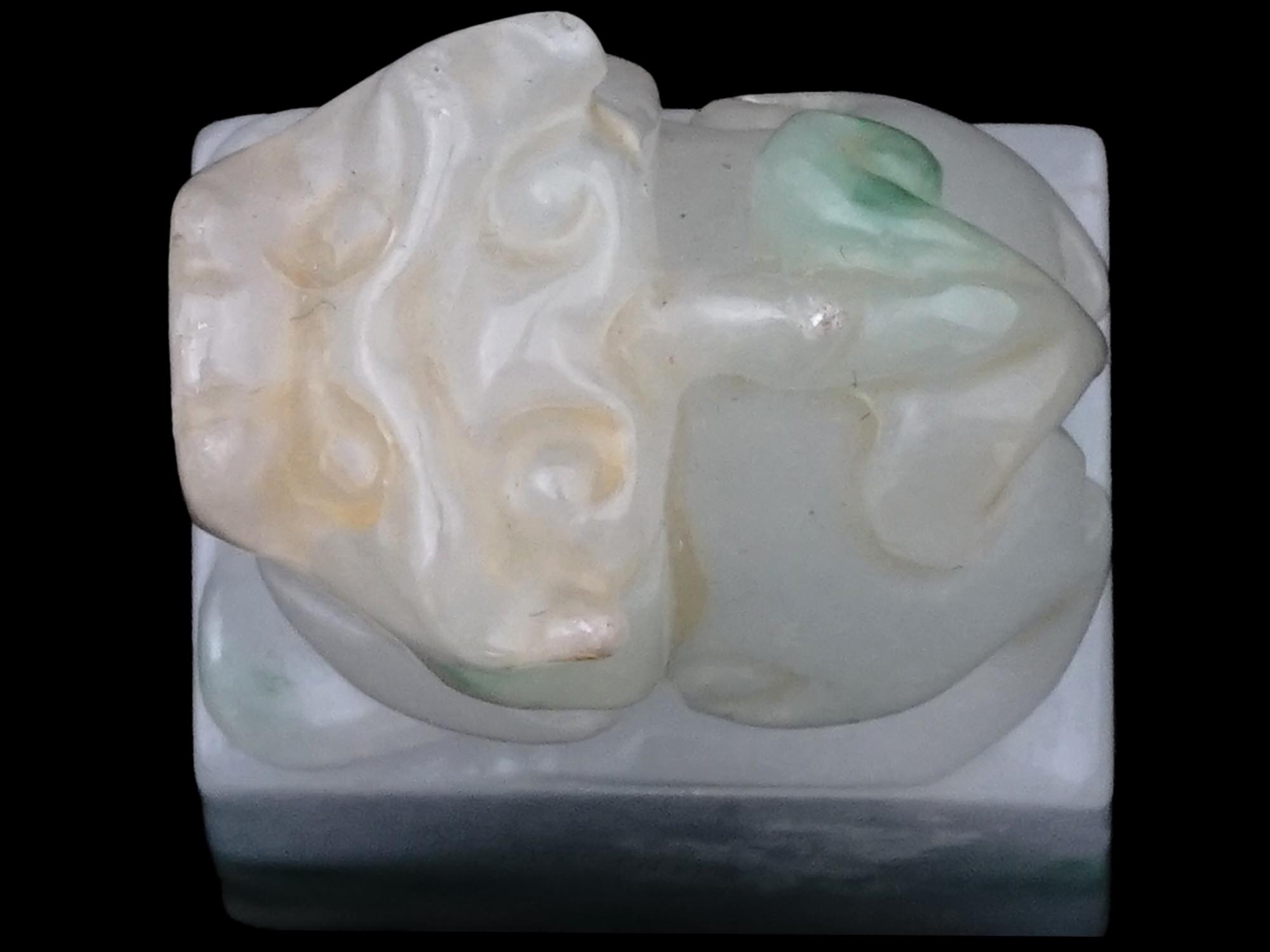 ANTIQUE CHINESE DOG HAND CARVED WHITE JADE SEAL PIC-4