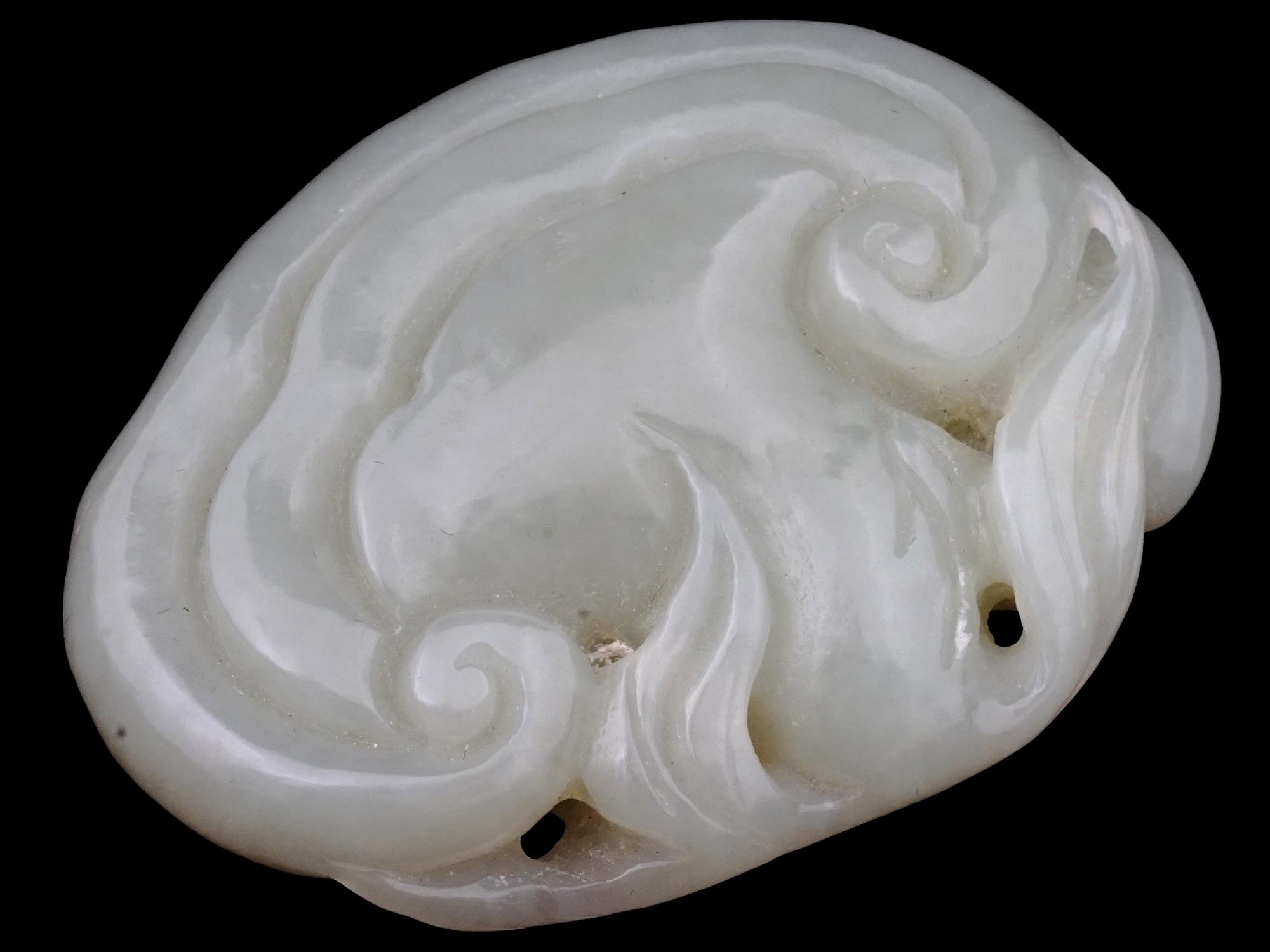 ANTIQUE CHINESE FIGURAL DRAGON CARVED JADE AMULET PIC-0