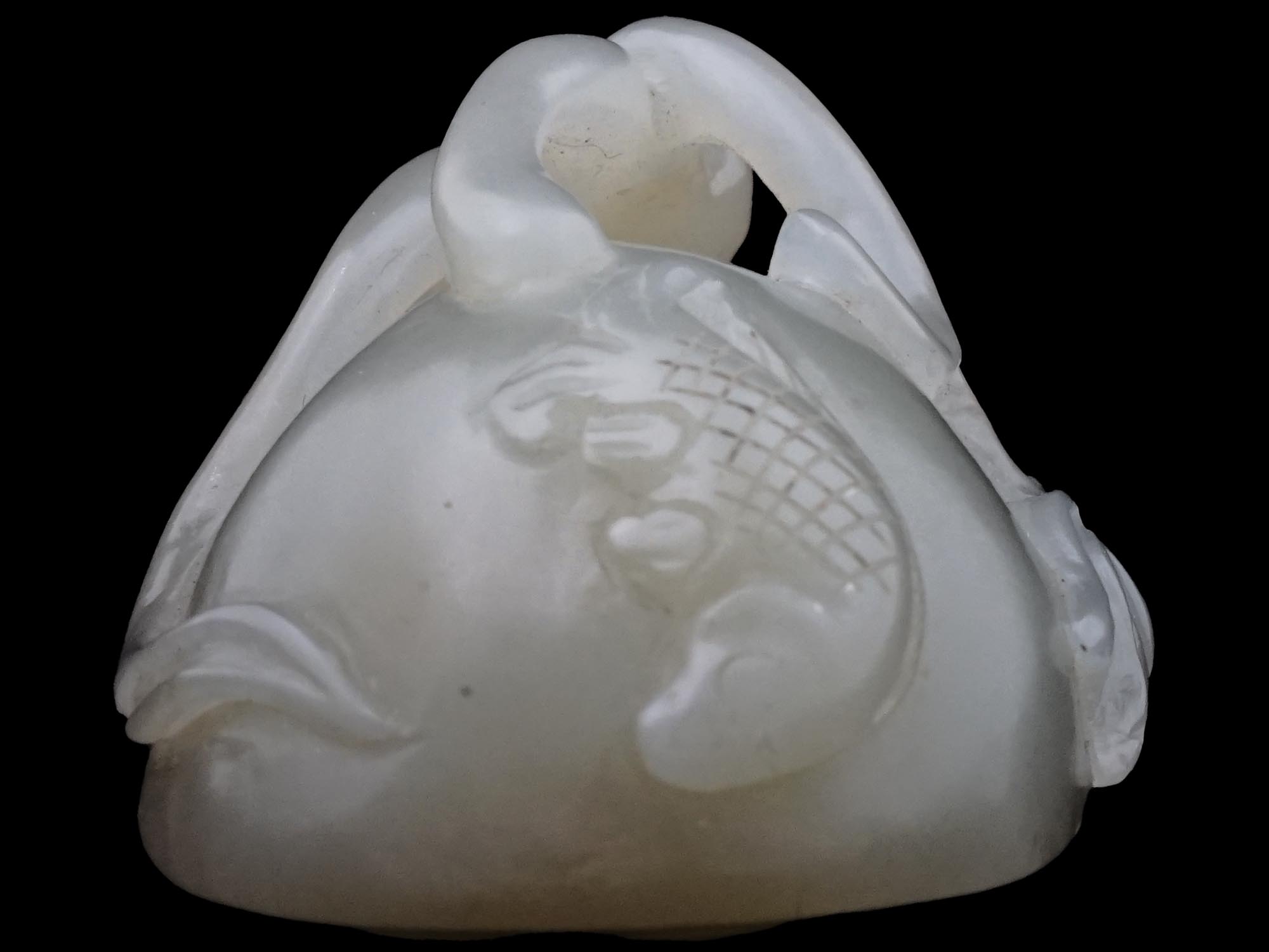 19TH CEN CARVED JADE LOTUS FLOWER AMULET PENDANT PIC-5