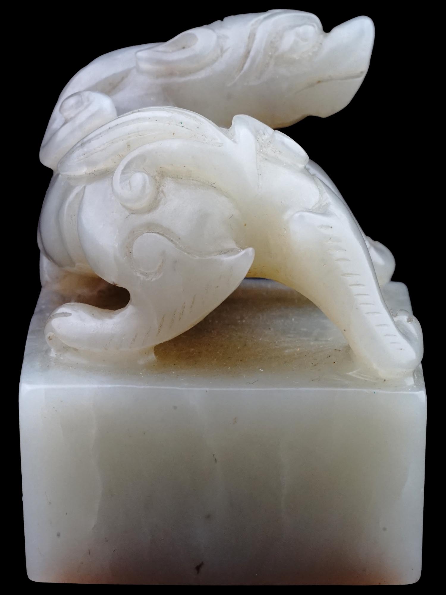 LARGE ANTIQUE CHINESE HAND CARVED WHITE JADE SEAL PIC-4