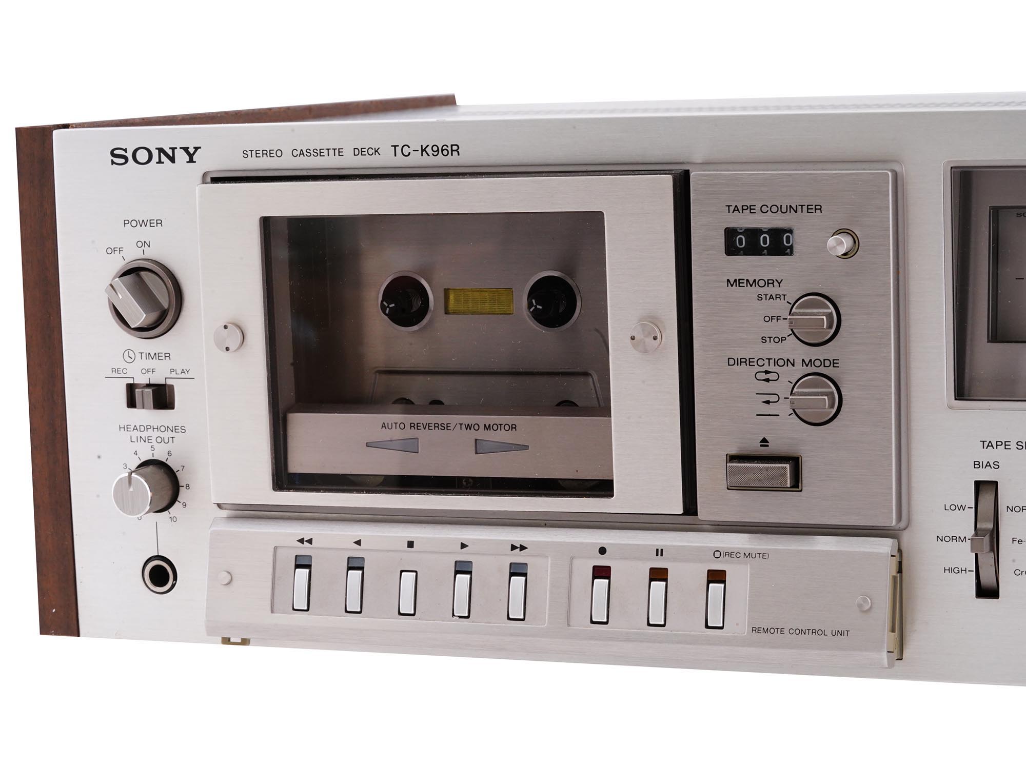 VINTAGE JAPANESE SONY STEREO CASSETTE DECK PIC-6