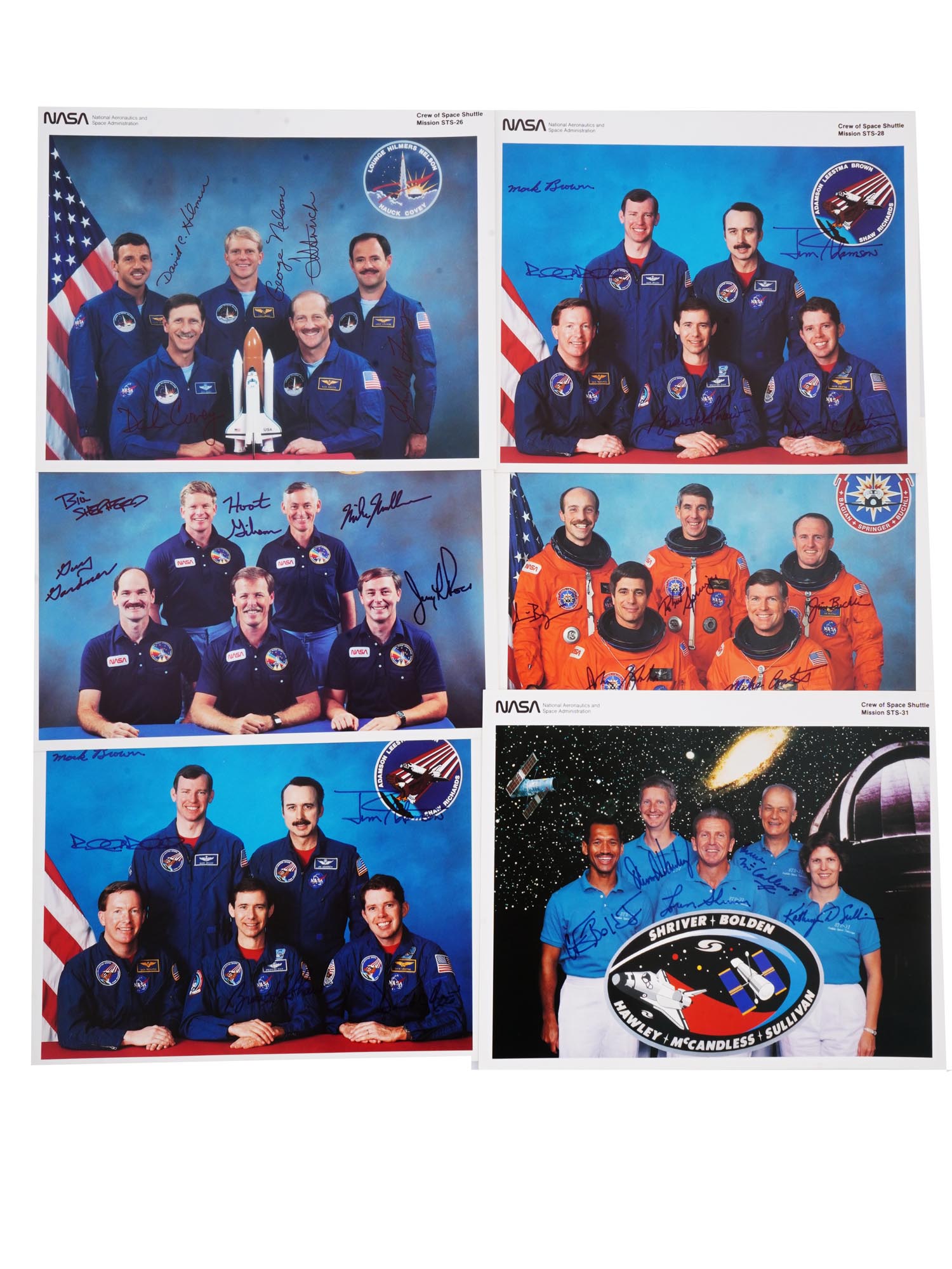 16 SPACE DOCUMENT AND PHOTOS AUTOGRAPHED BY SHUTTLES CREWS PIC-1