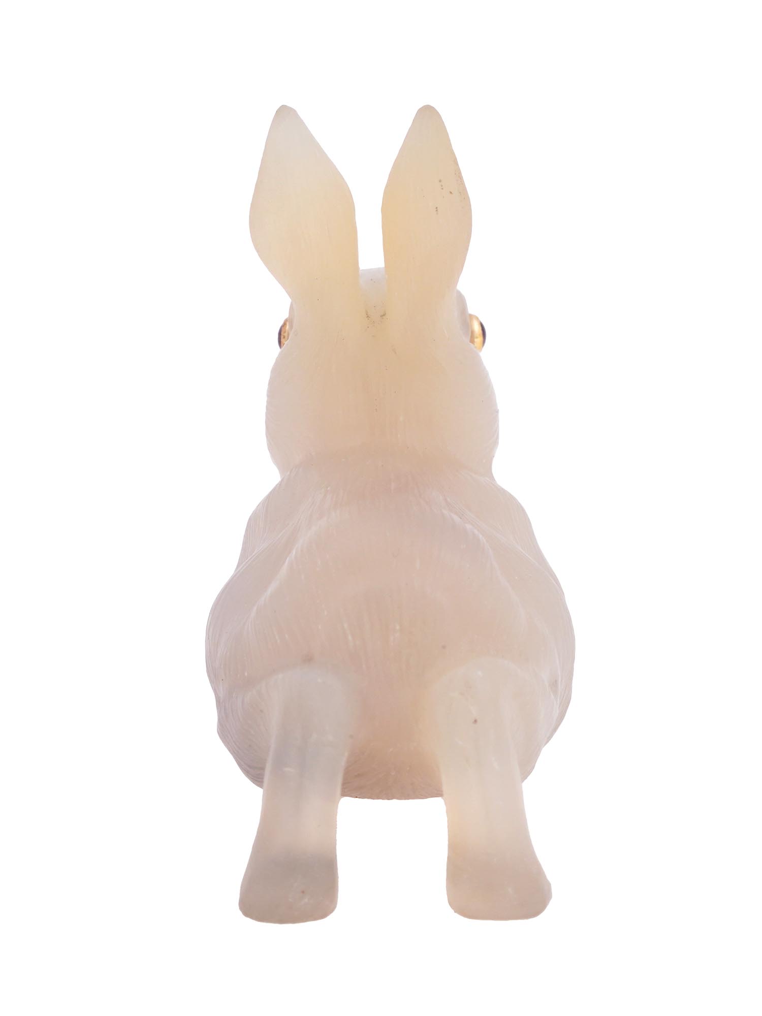 RUSSIAN CHALCEDONY CARVED FIGURE OF A RABBIT PIC-4