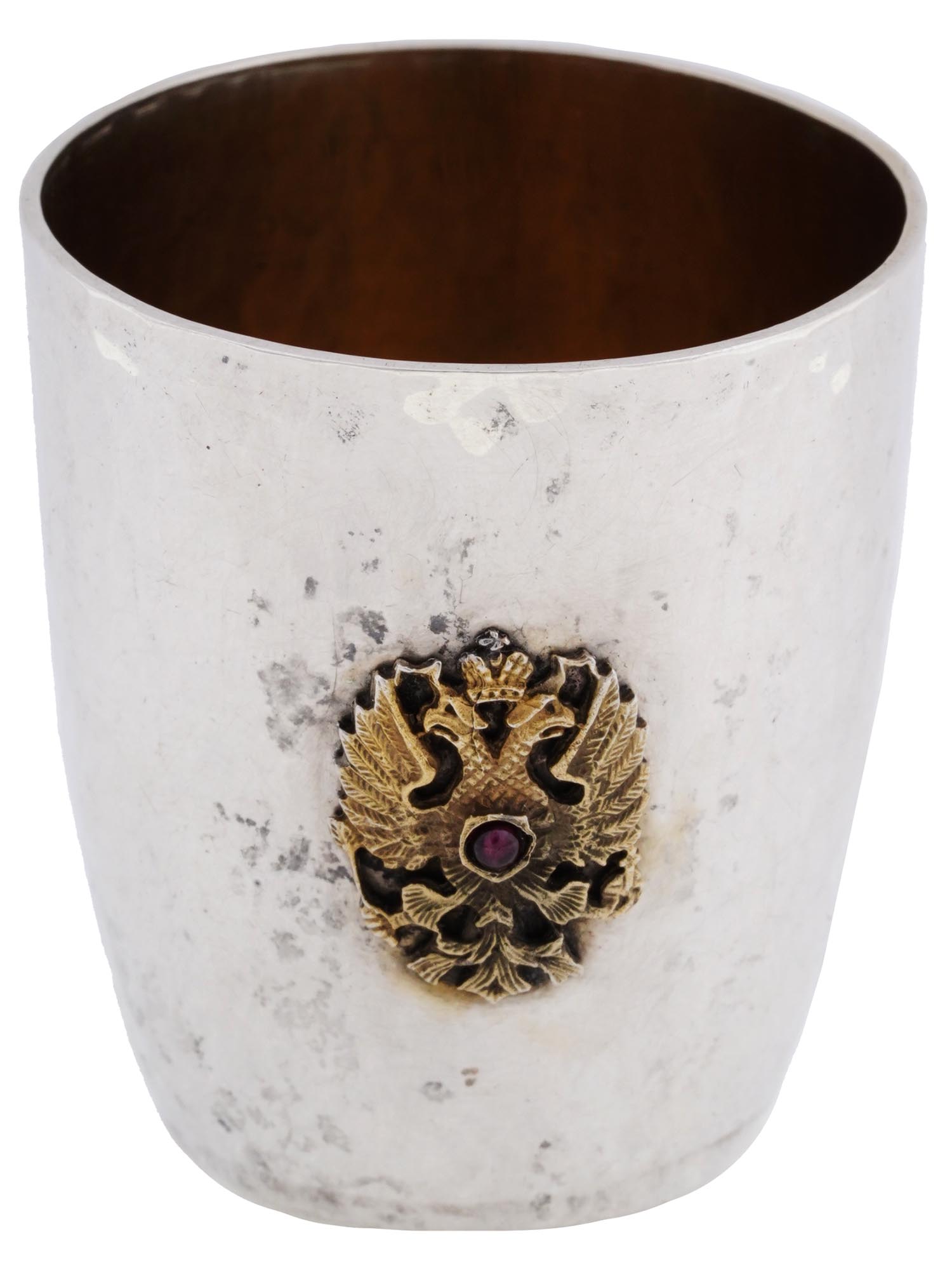 RUSSIAN 84 SILVER HAND HAMMERED RUBY STONE SHOT CUP PIC-1